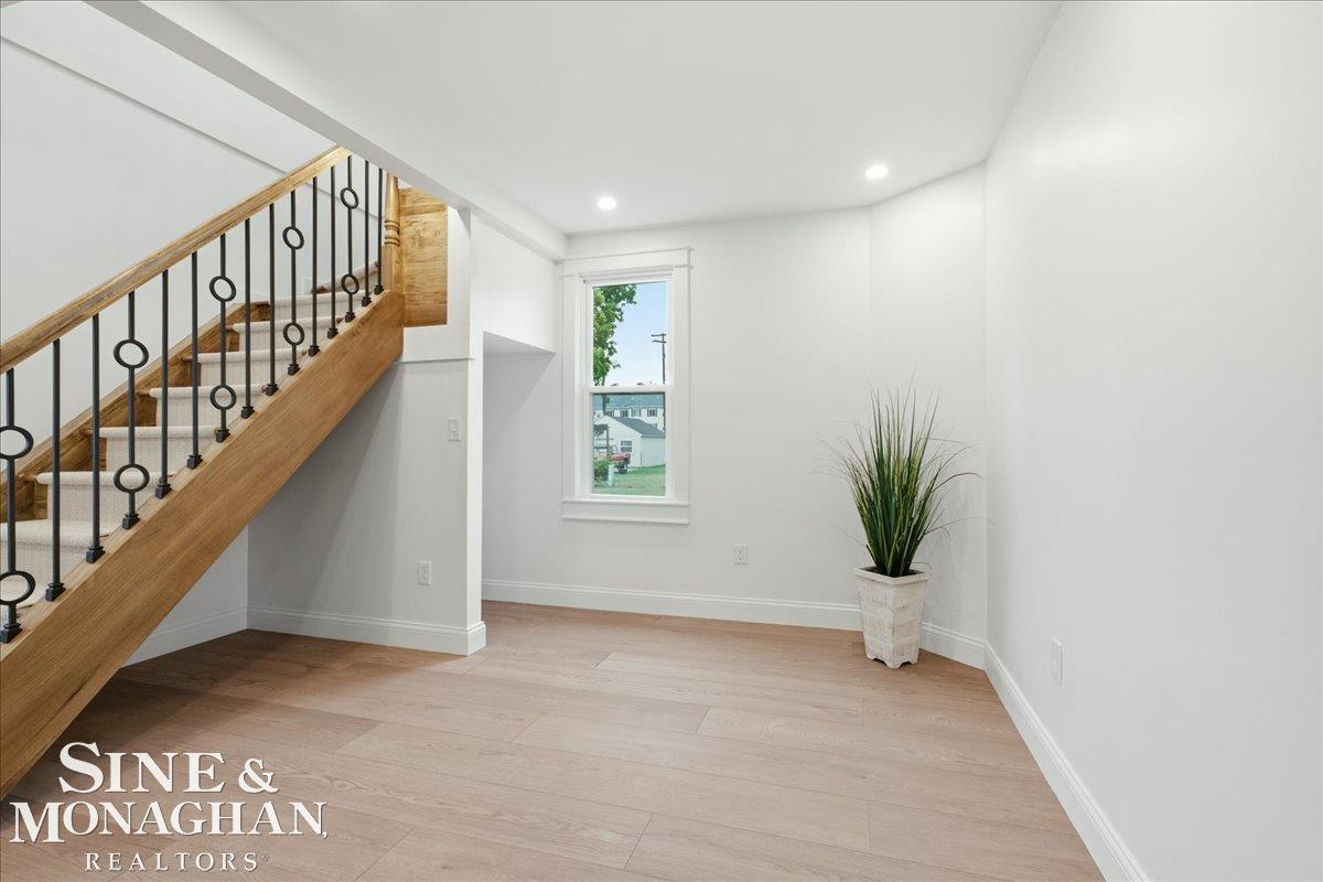 1015 Cass Street Property Photo 20