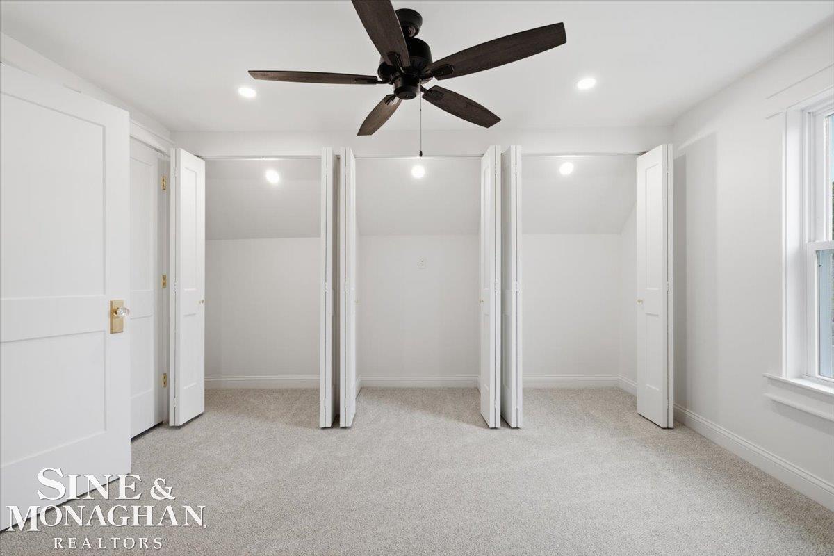 1015 Cass Street Property Photo 23