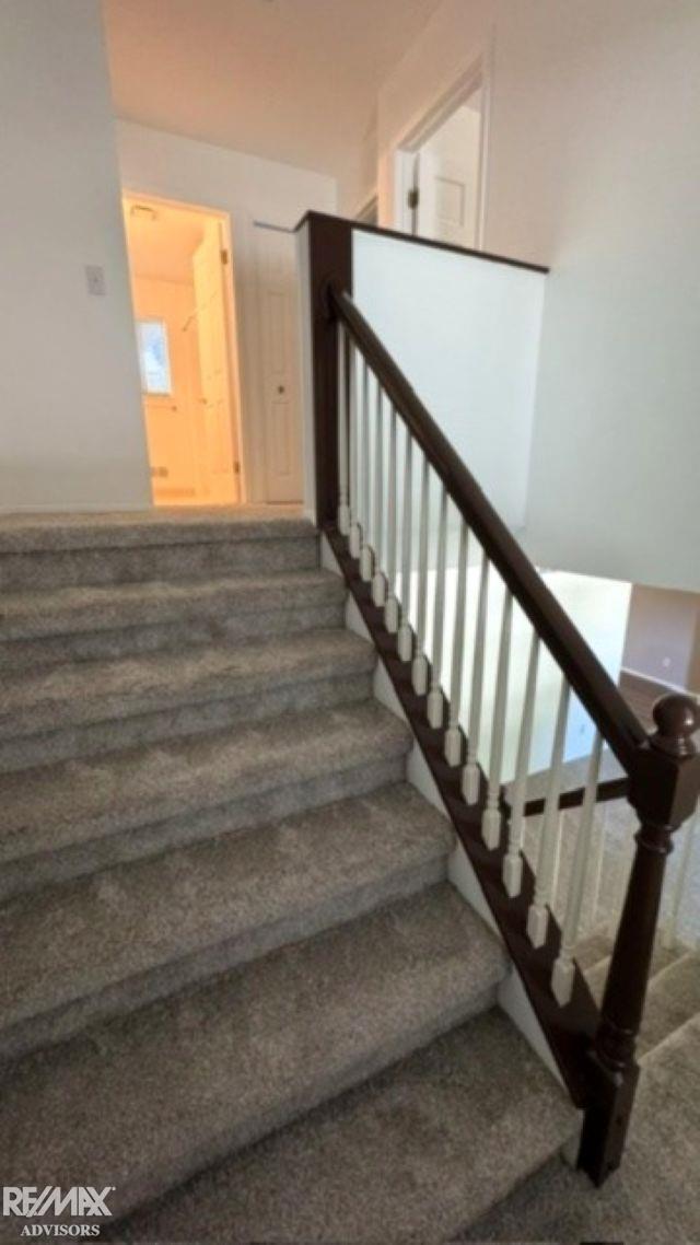 40869 Highpointe Drive Property Photo 3