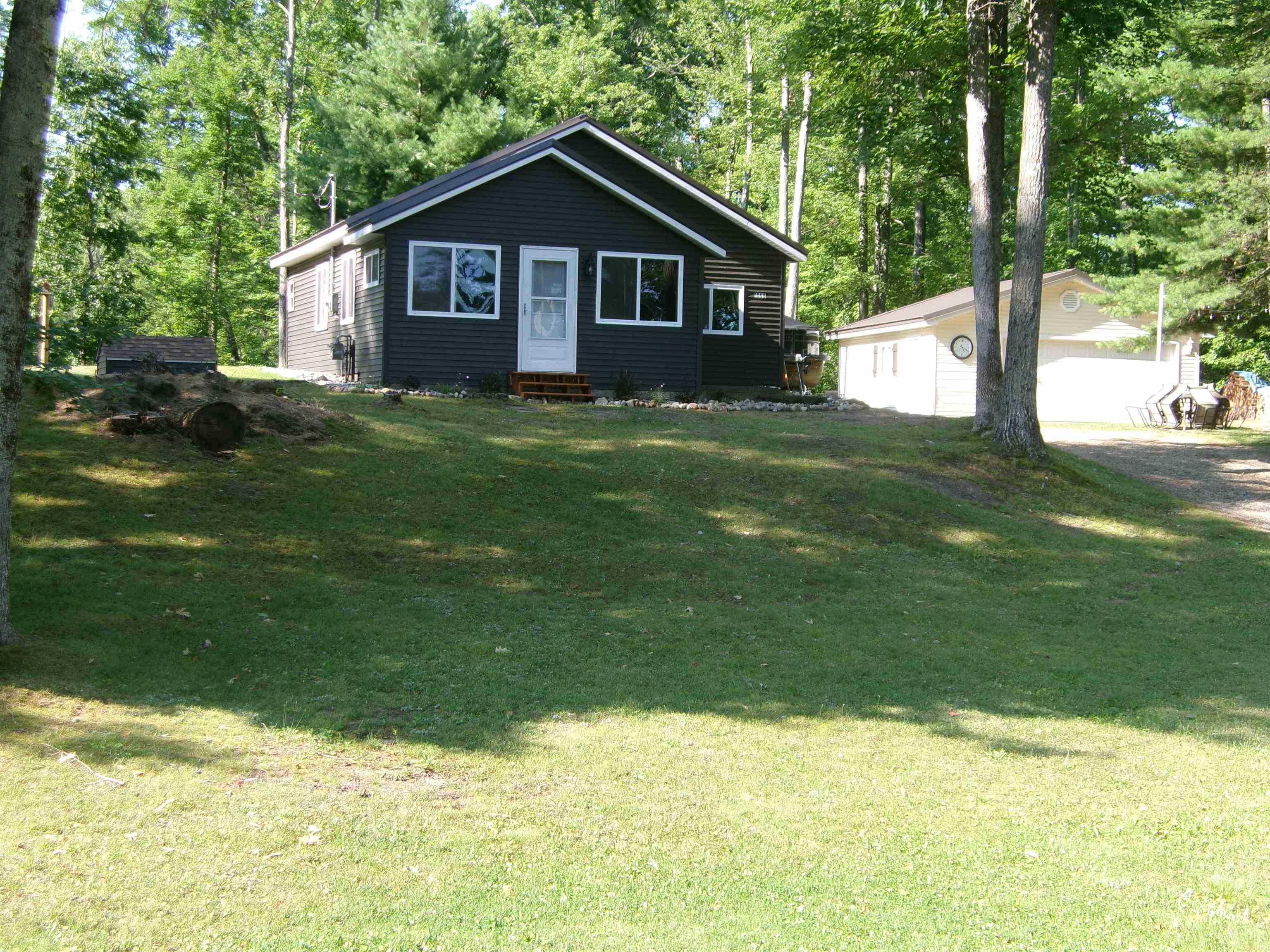 1808 Arbor Drive Property Photo 1