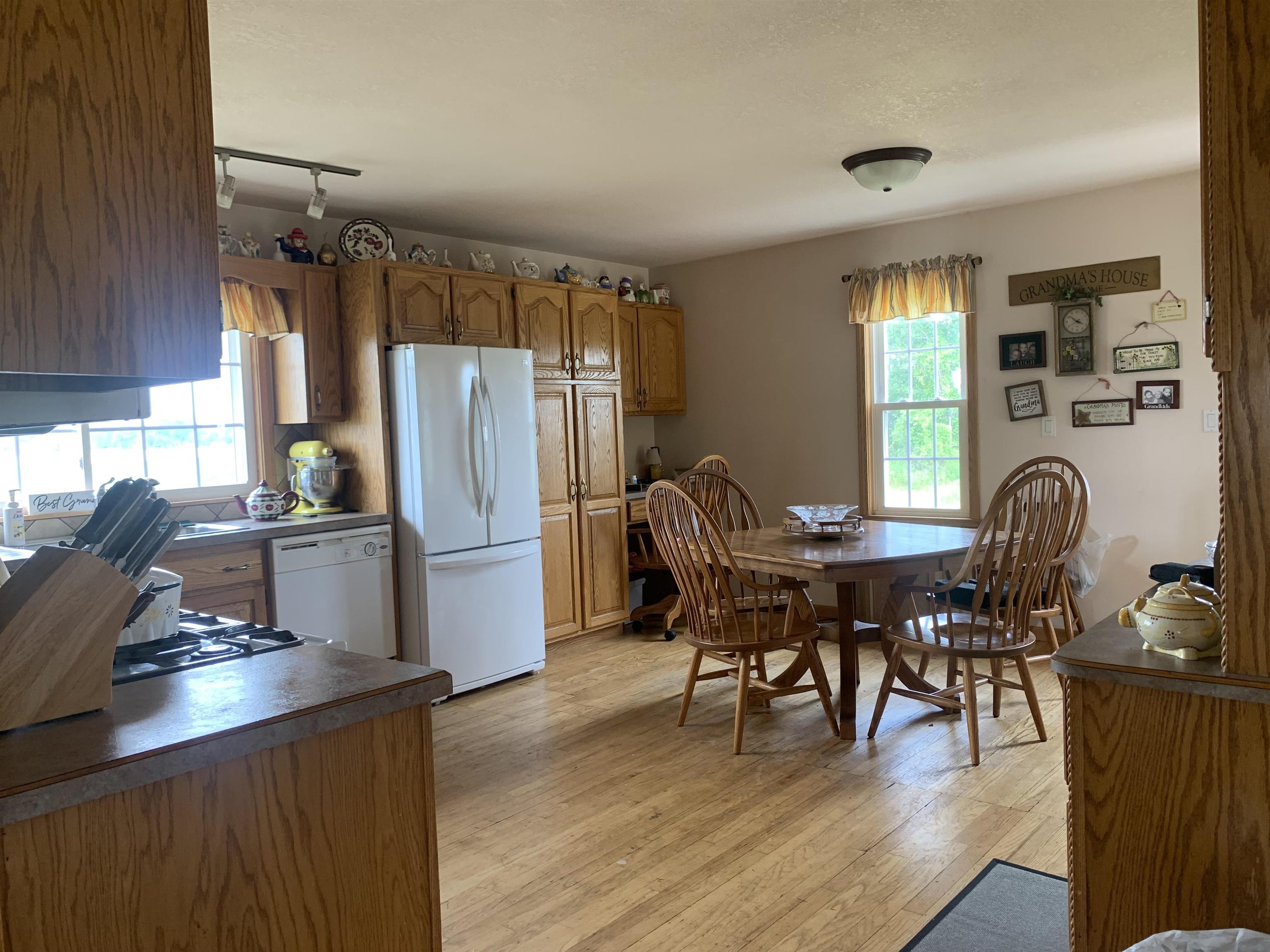 3447 E Bessinger Road Property Photo 4