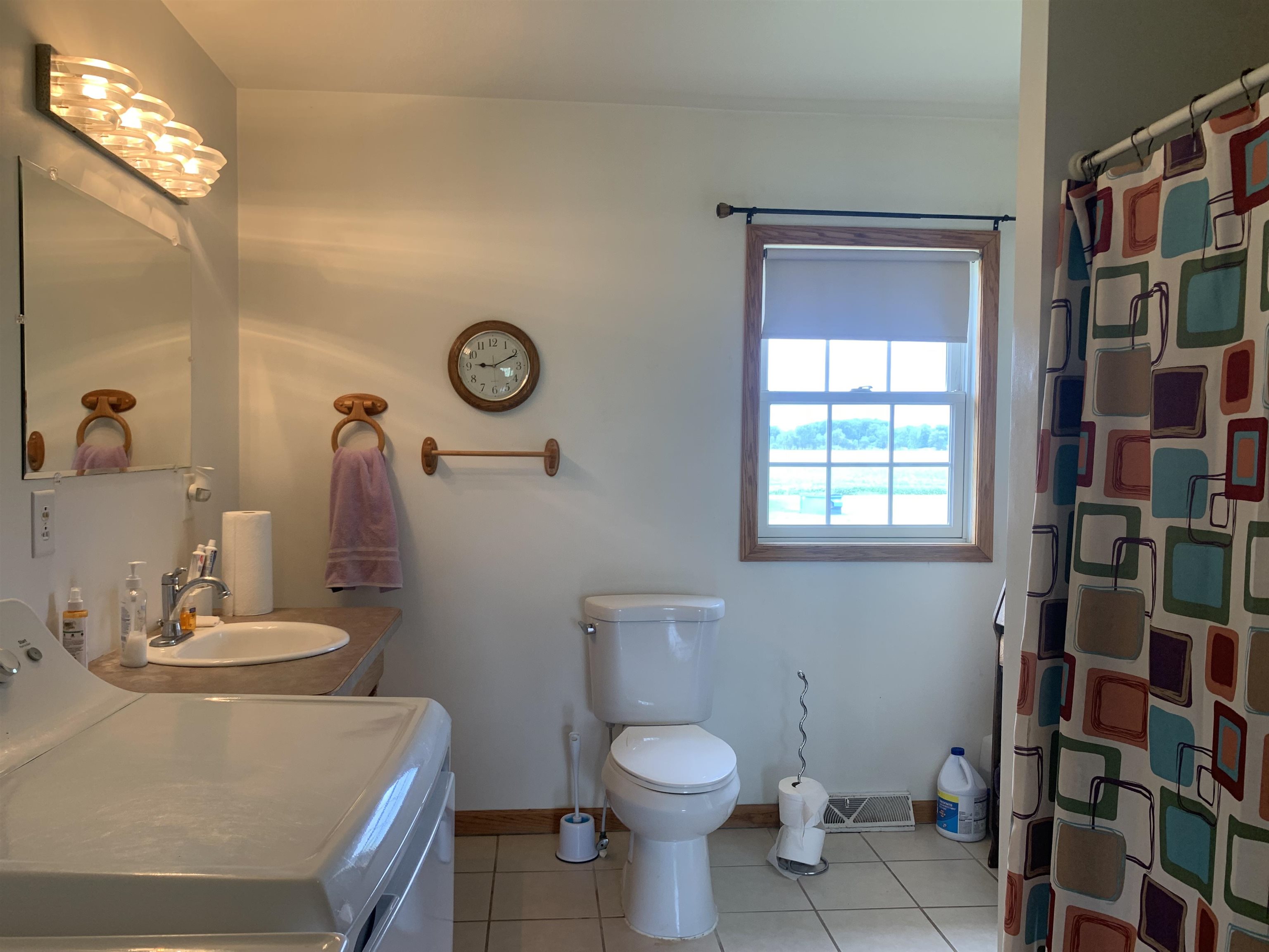 3447 E Bessinger Road Property Photo 9