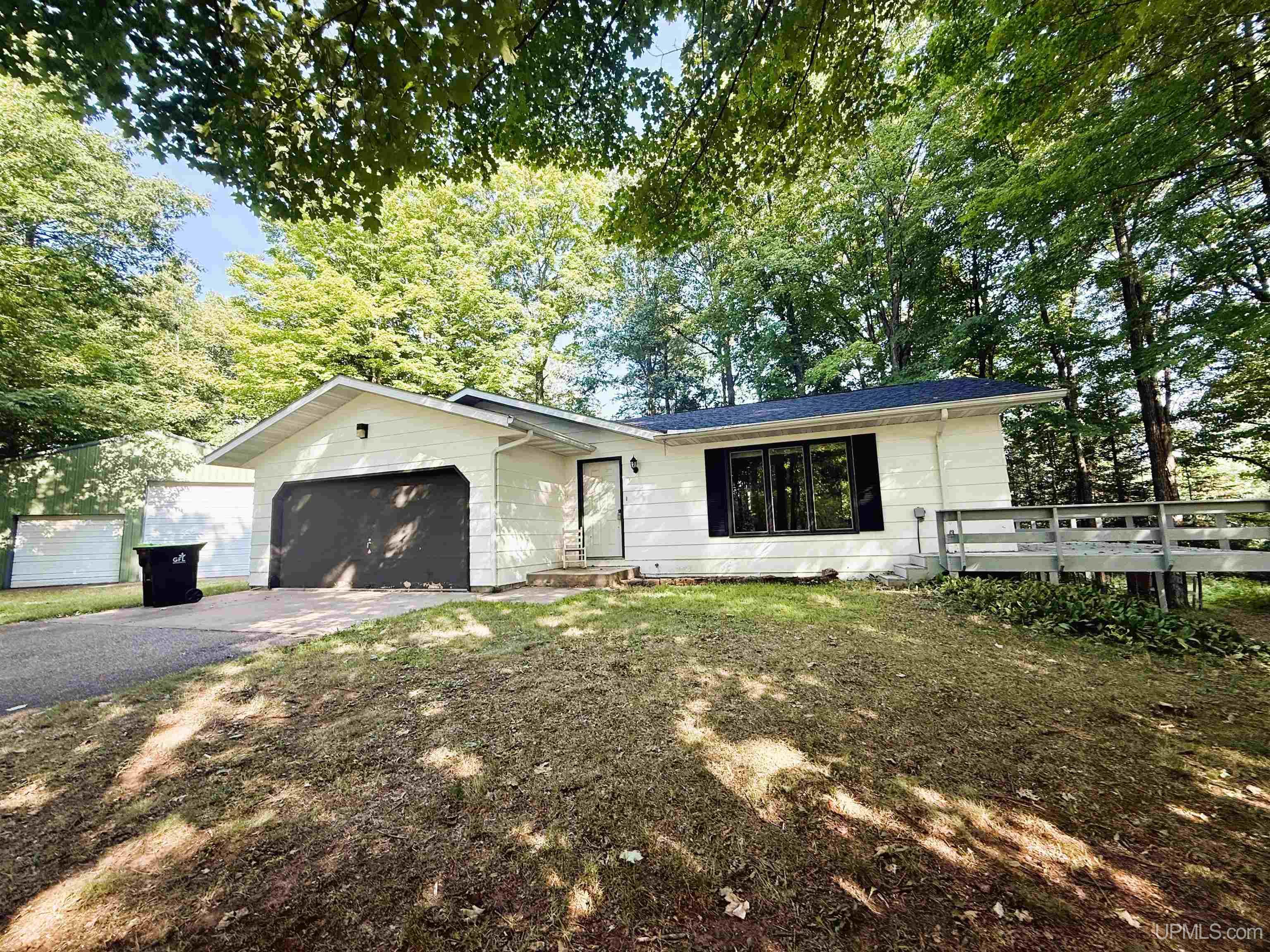 1828 Co Rd B Highway Property Photo 1