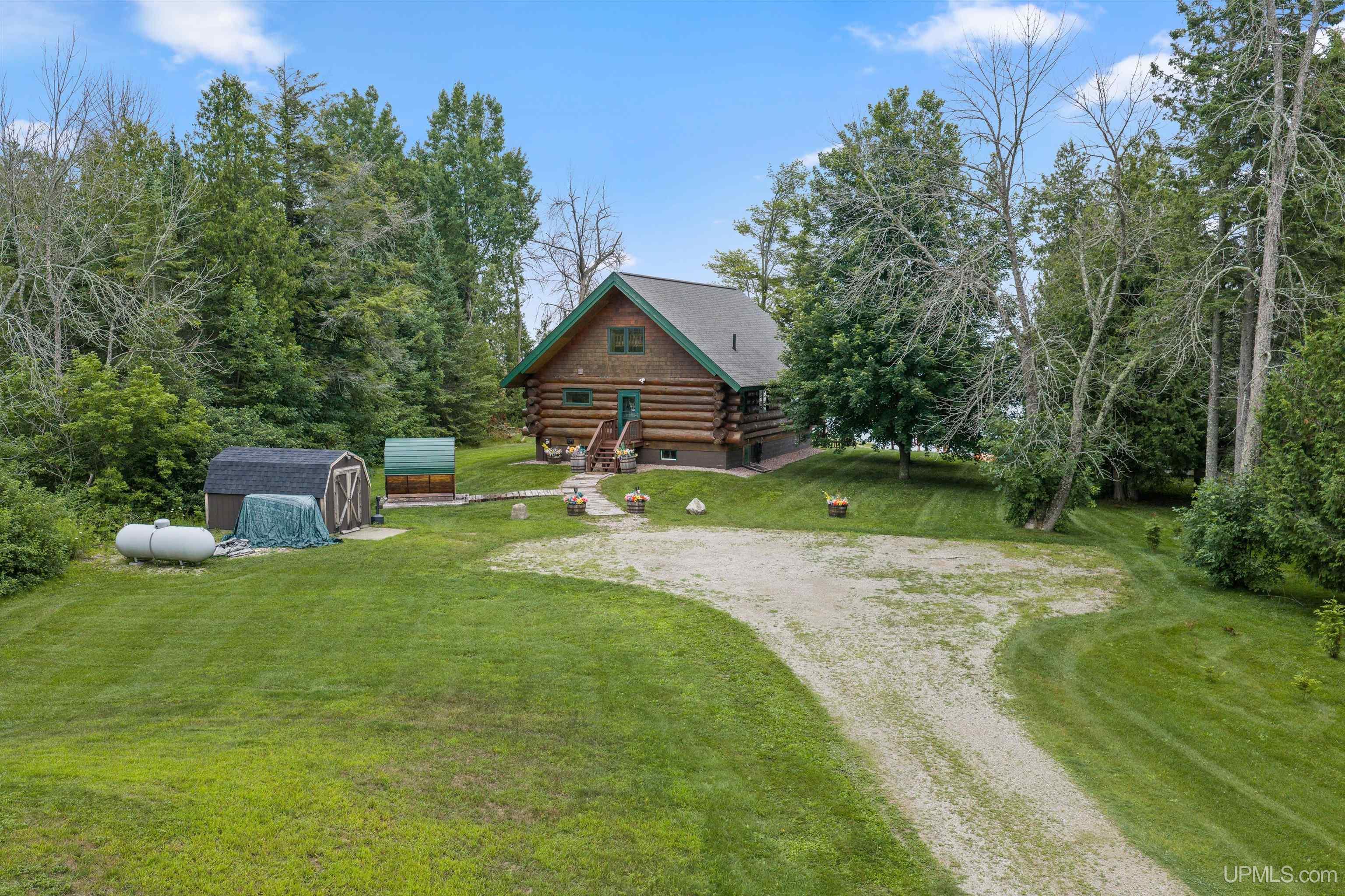1072 M35 Highway Property Photo 34