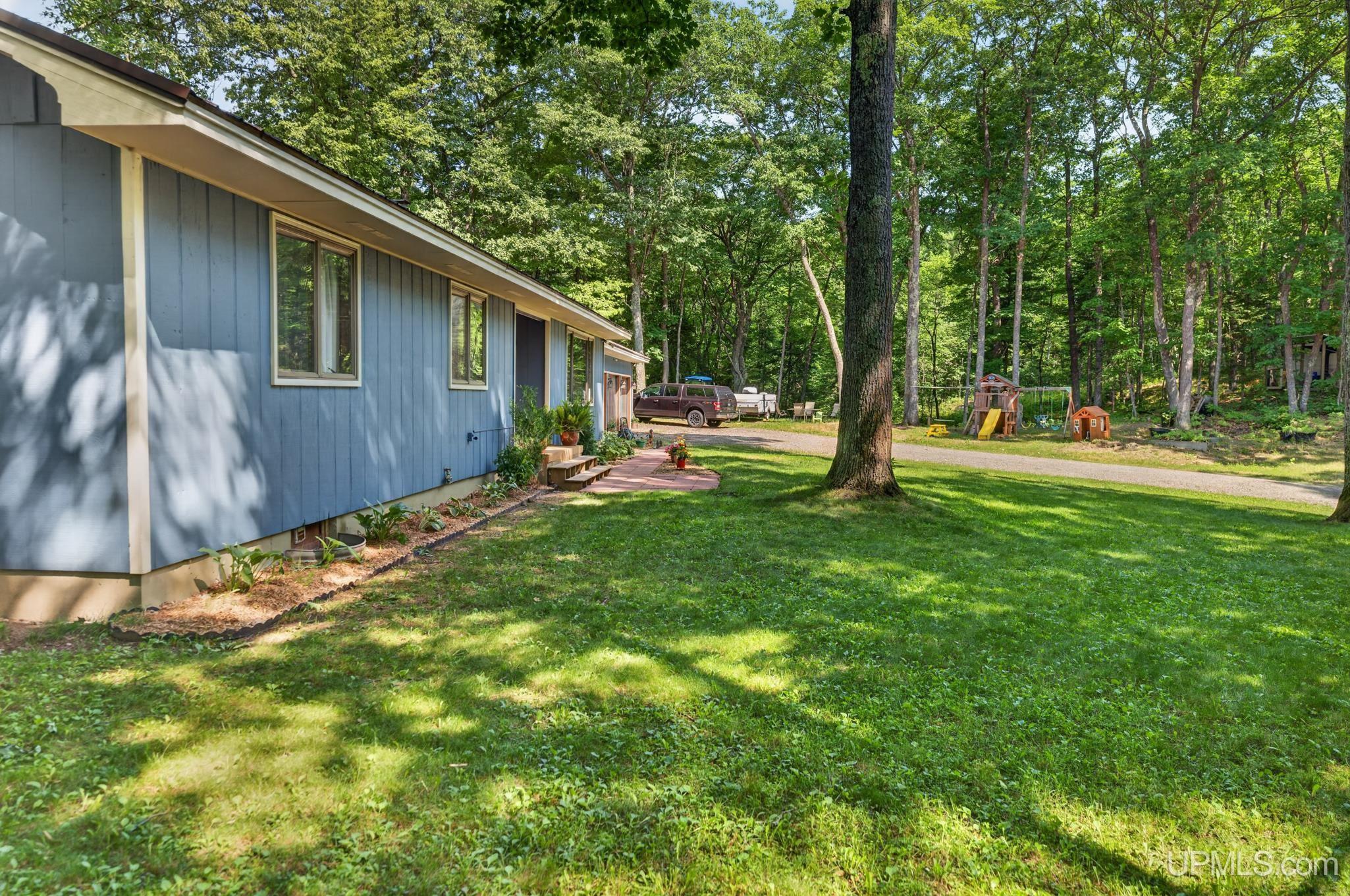 1003 County Road 480 Road Property Photo 9