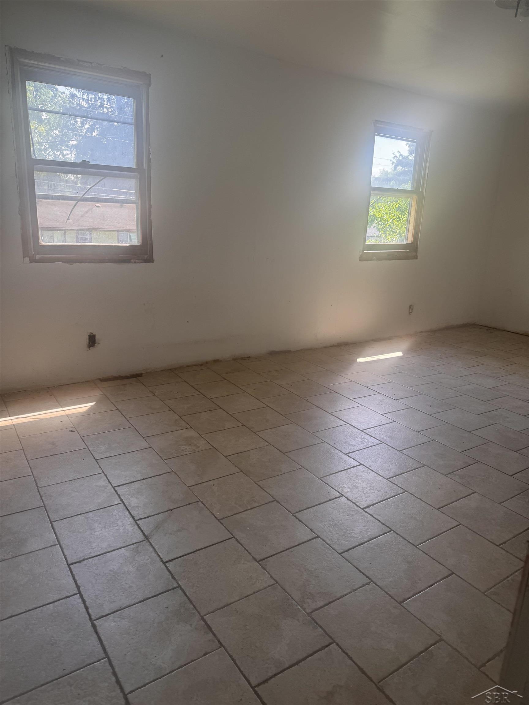4672 N Gregory Street Property Photo 11