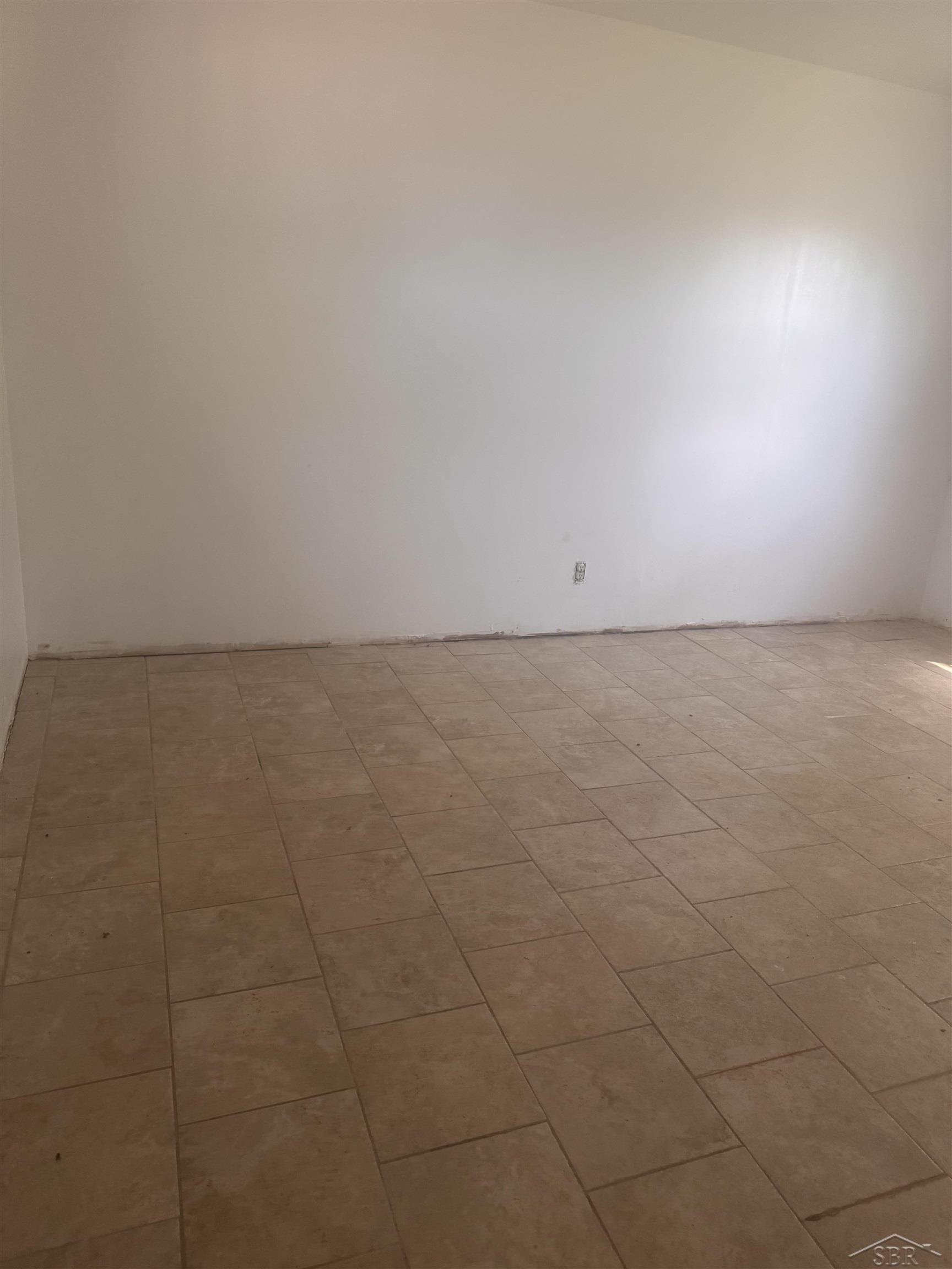4672 N Gregory Street Property Photo 12