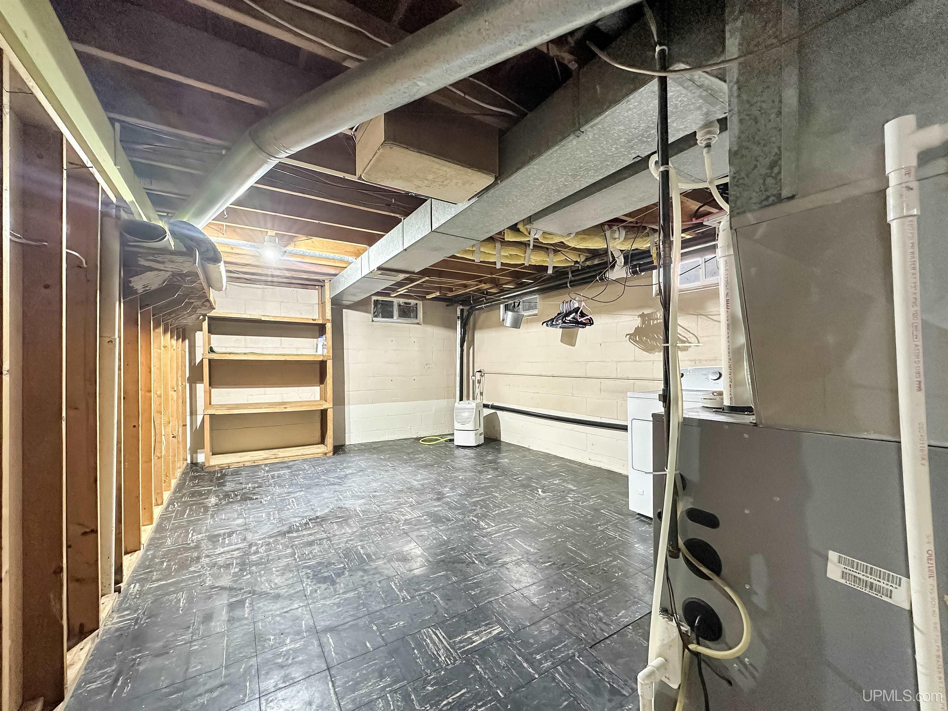 2109 S 12th Ave Avenue Property Photo 15