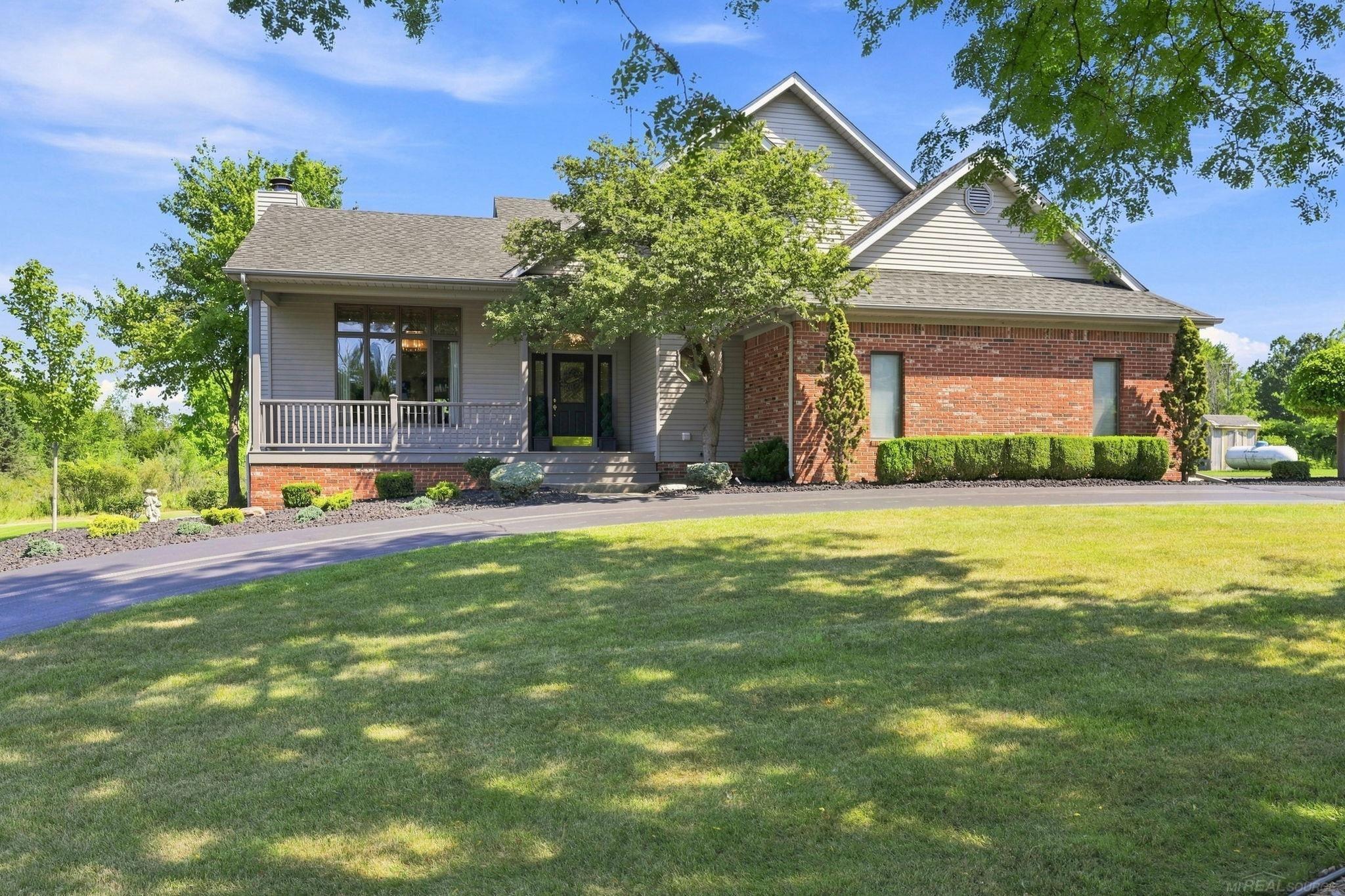 20875 Irwin Road Property Photo 1