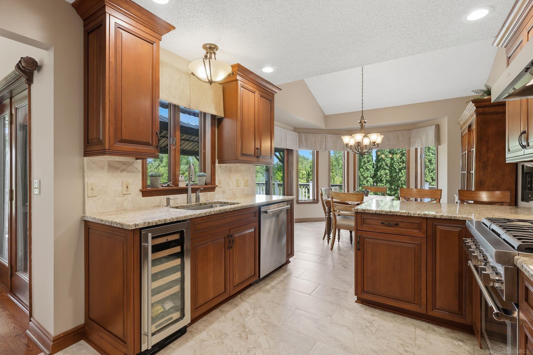 20875 Irwin Road Property Photo 15