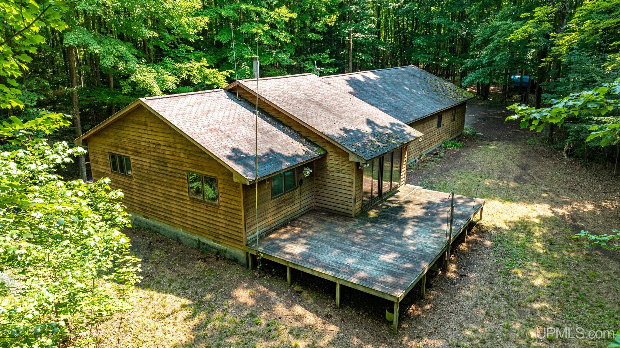 13080 Townline Road Property Photo 1