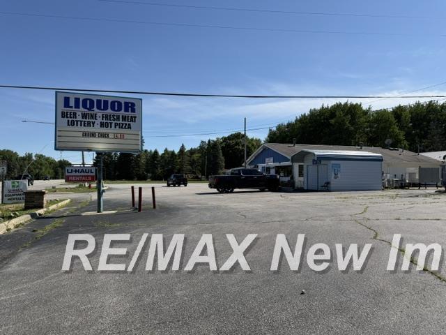 503 N Huron Road Property Photo 1