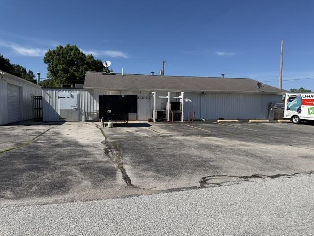 503 N Huron Road Property Photo 2
