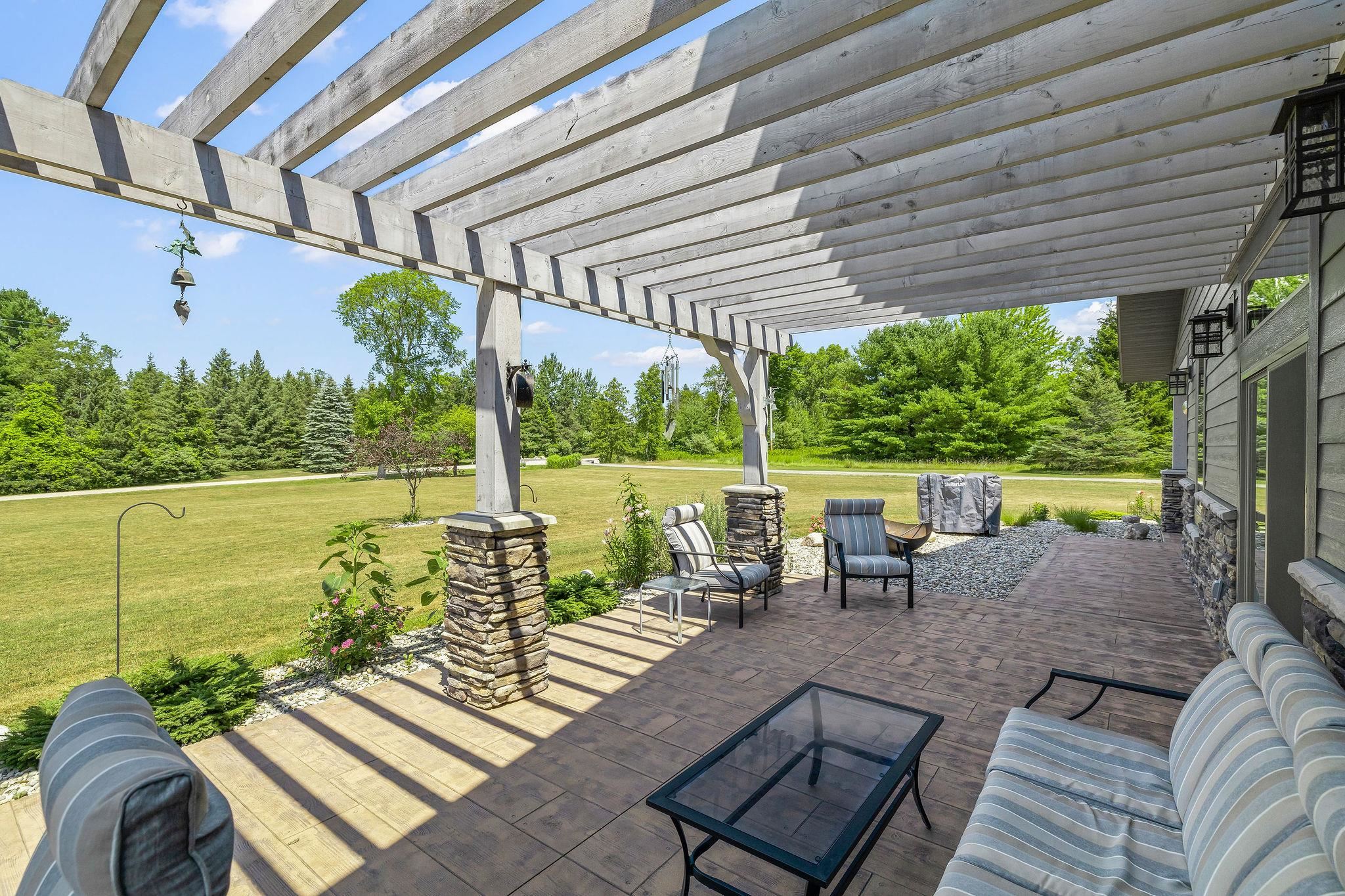 6323 Ward Road Property Photo 6