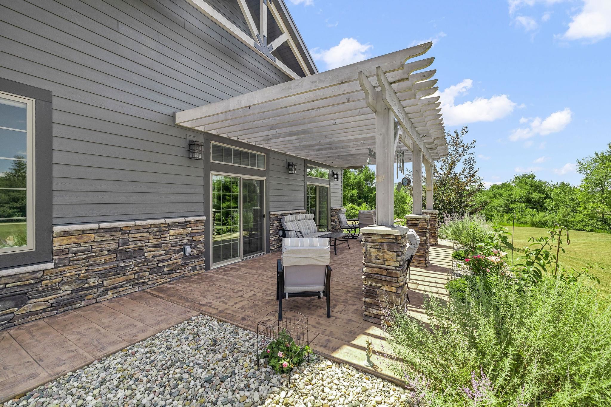 6323 Ward Road Property Photo 10