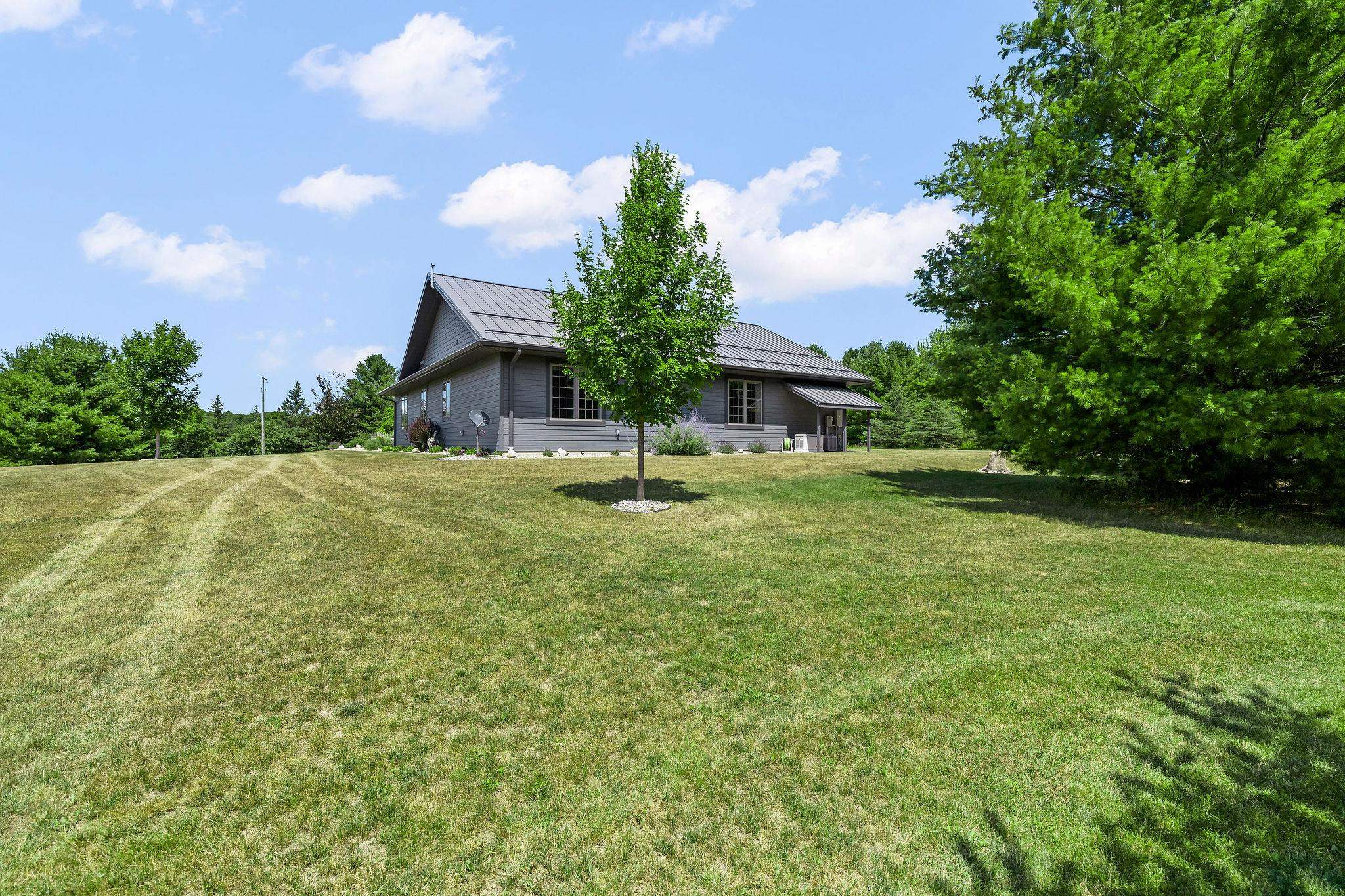 6323 Ward Road Property Photo 57