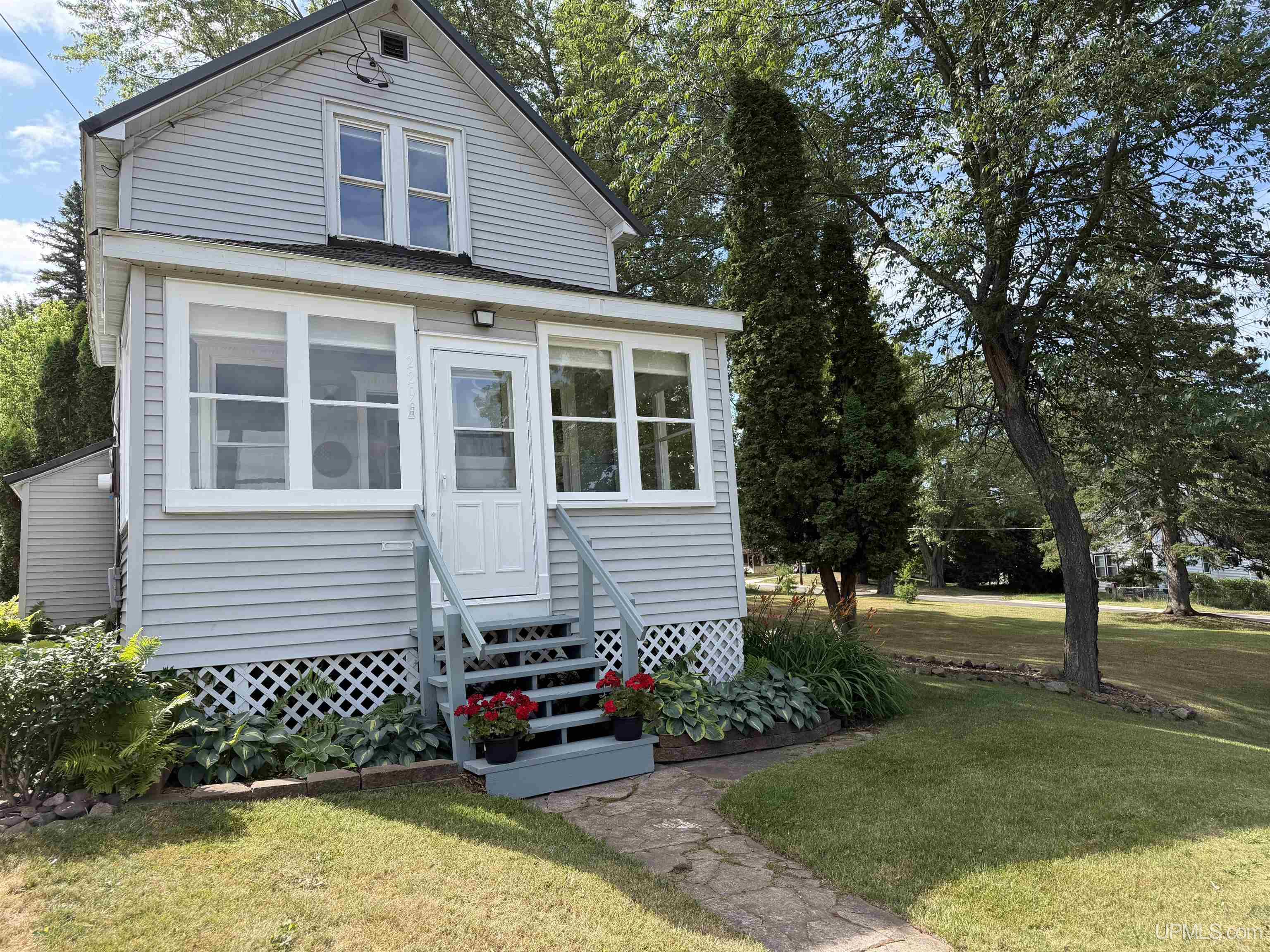 229 Evans Road
