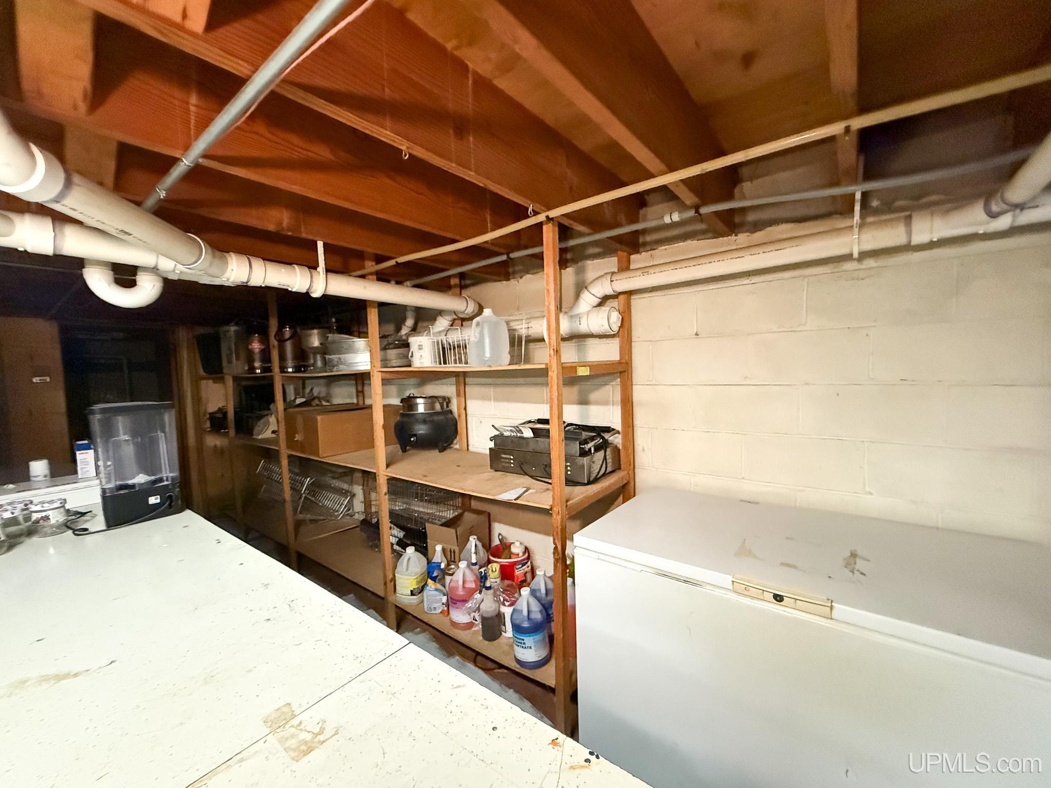 230 E Aurora Street Property Photo 33