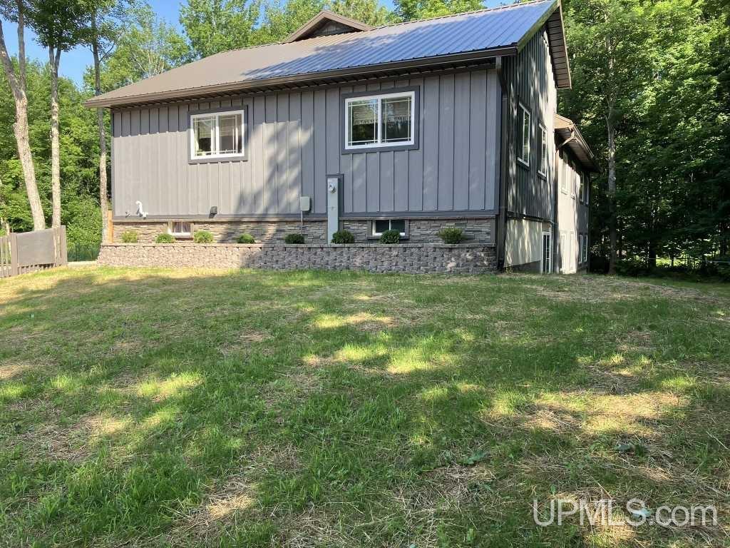 N3395 Raspberry Lane Property Photo 4