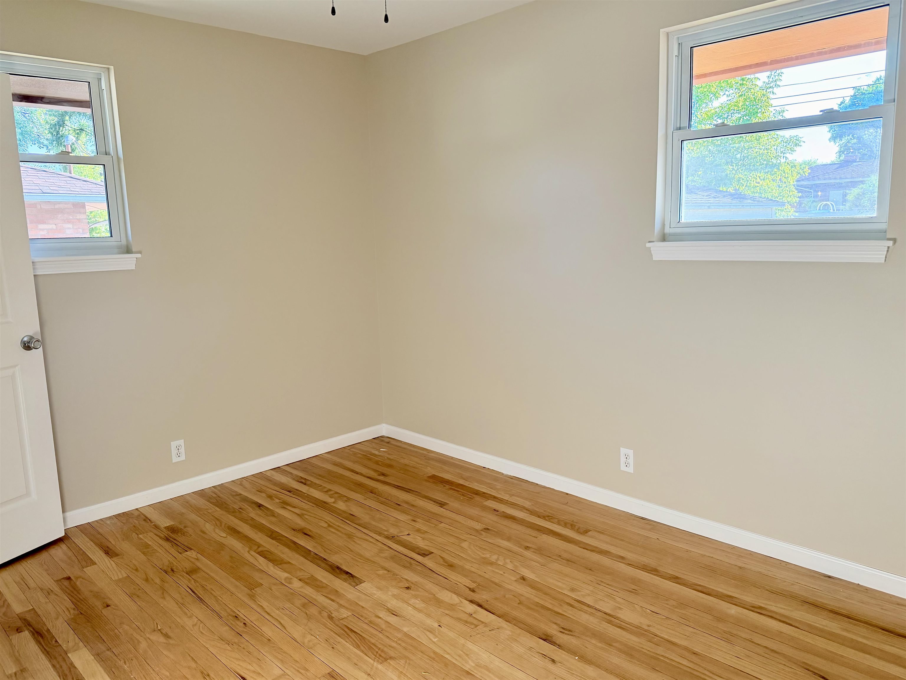 5368 Durwood Drive Property Photo 10