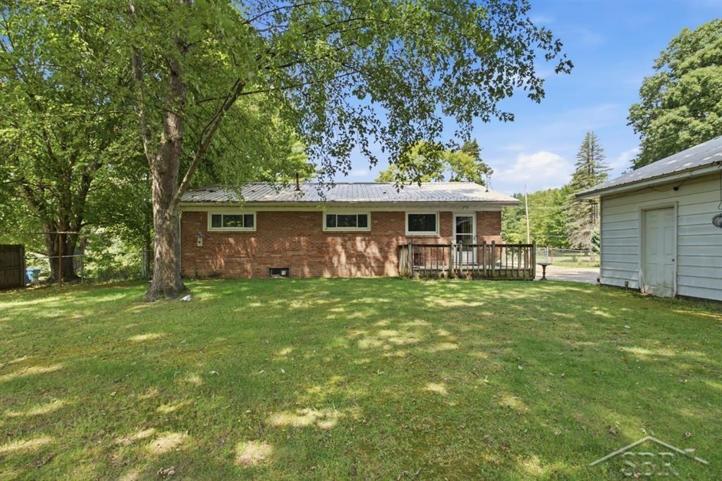 1072 E Stewart Road Property Photo 7