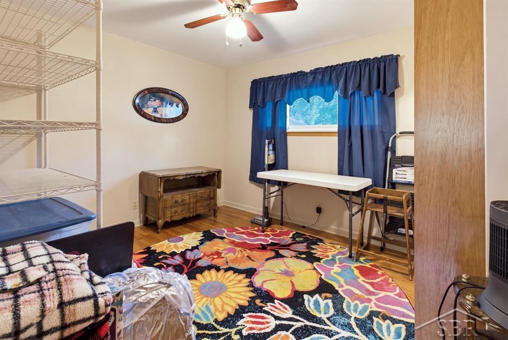 1072 E Stewart Road Property Photo 22