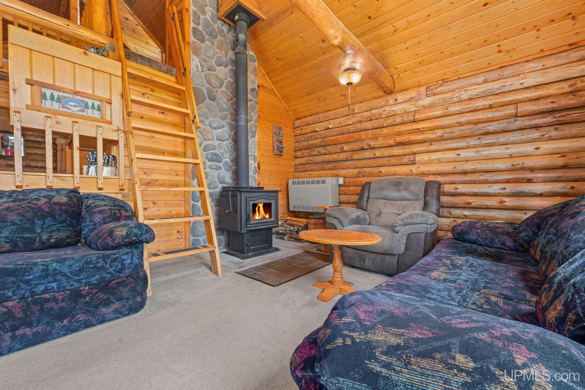 385 Wpa Road Property Photo 4