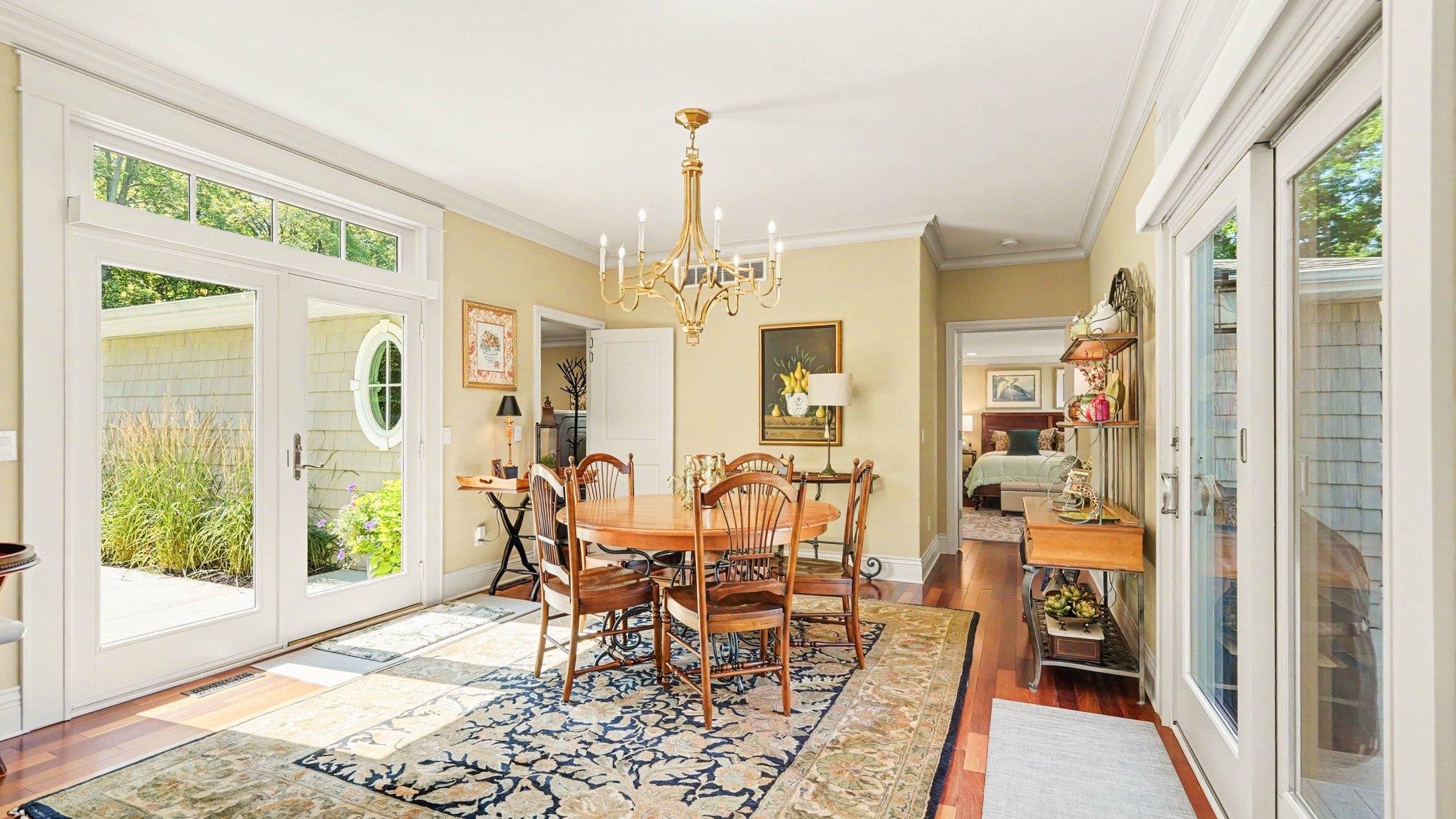 71 E Lakeshore Drive Property Photo 18