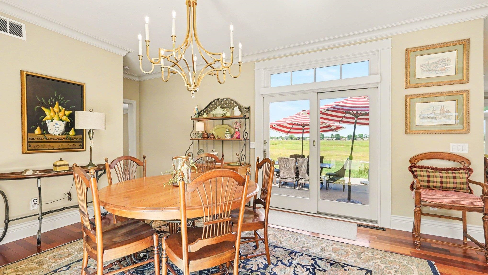 71 E Lakeshore Drive Property Photo 19
