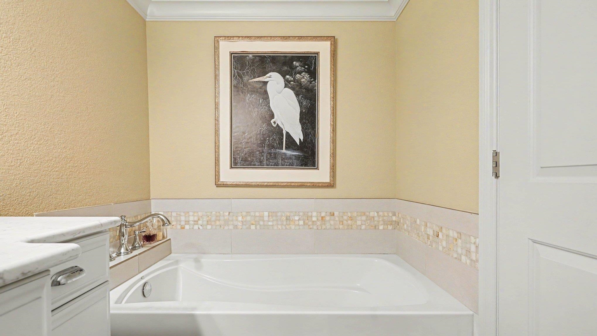 71 E Lakeshore Drive Property Photo 26