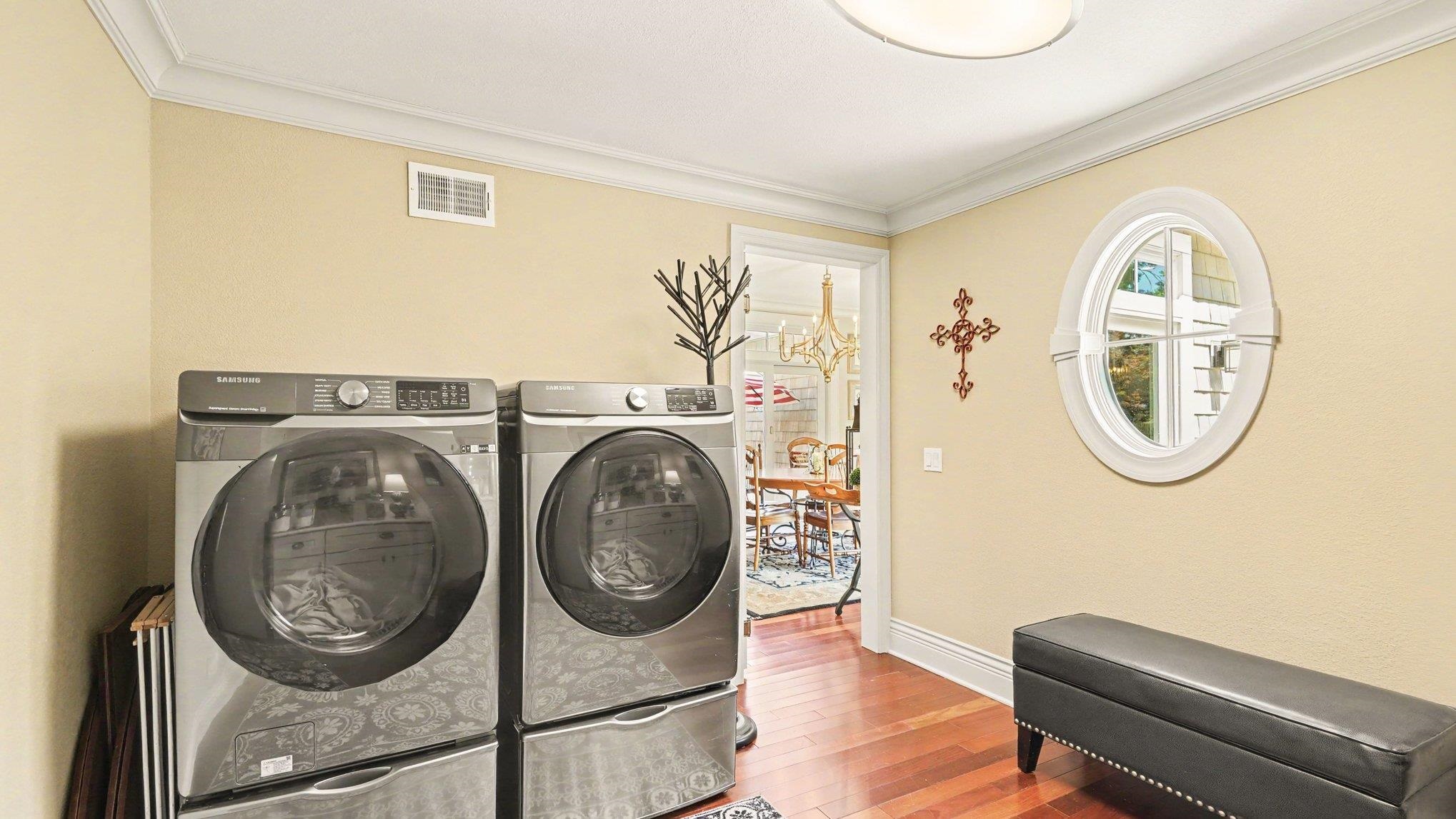 71 E Lakeshore Drive Property Photo 32