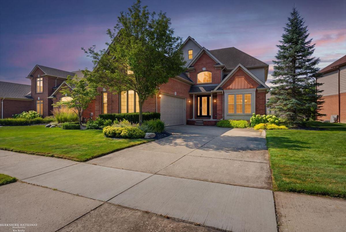 16080 Harvest Spring Lane