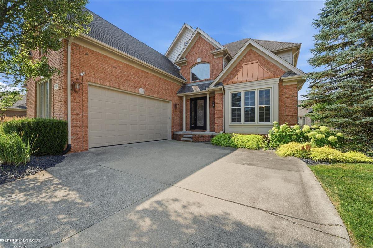 16080 Harvest Spring Lane Property Photo 6