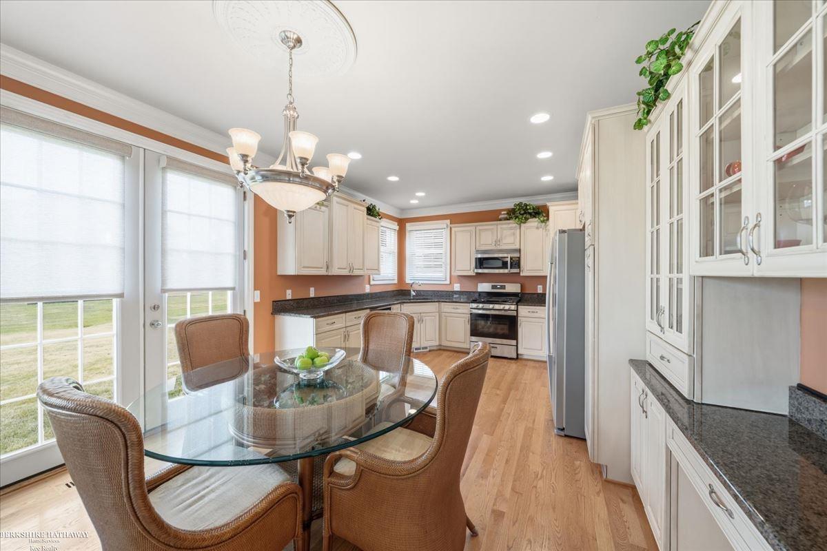 16080 Harvest Spring Lane Property Photo 16