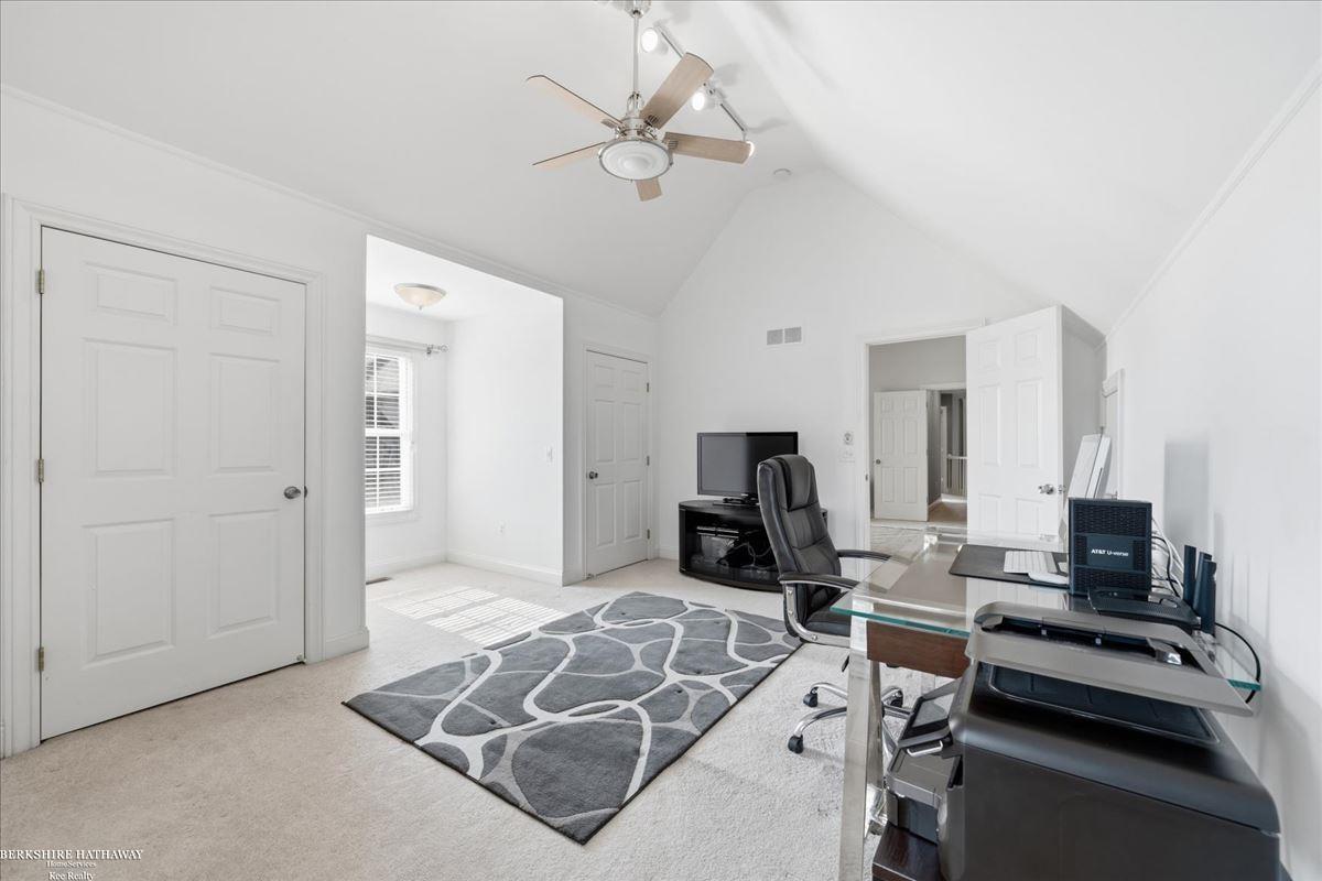 16080 Harvest Spring Lane Property Photo 46