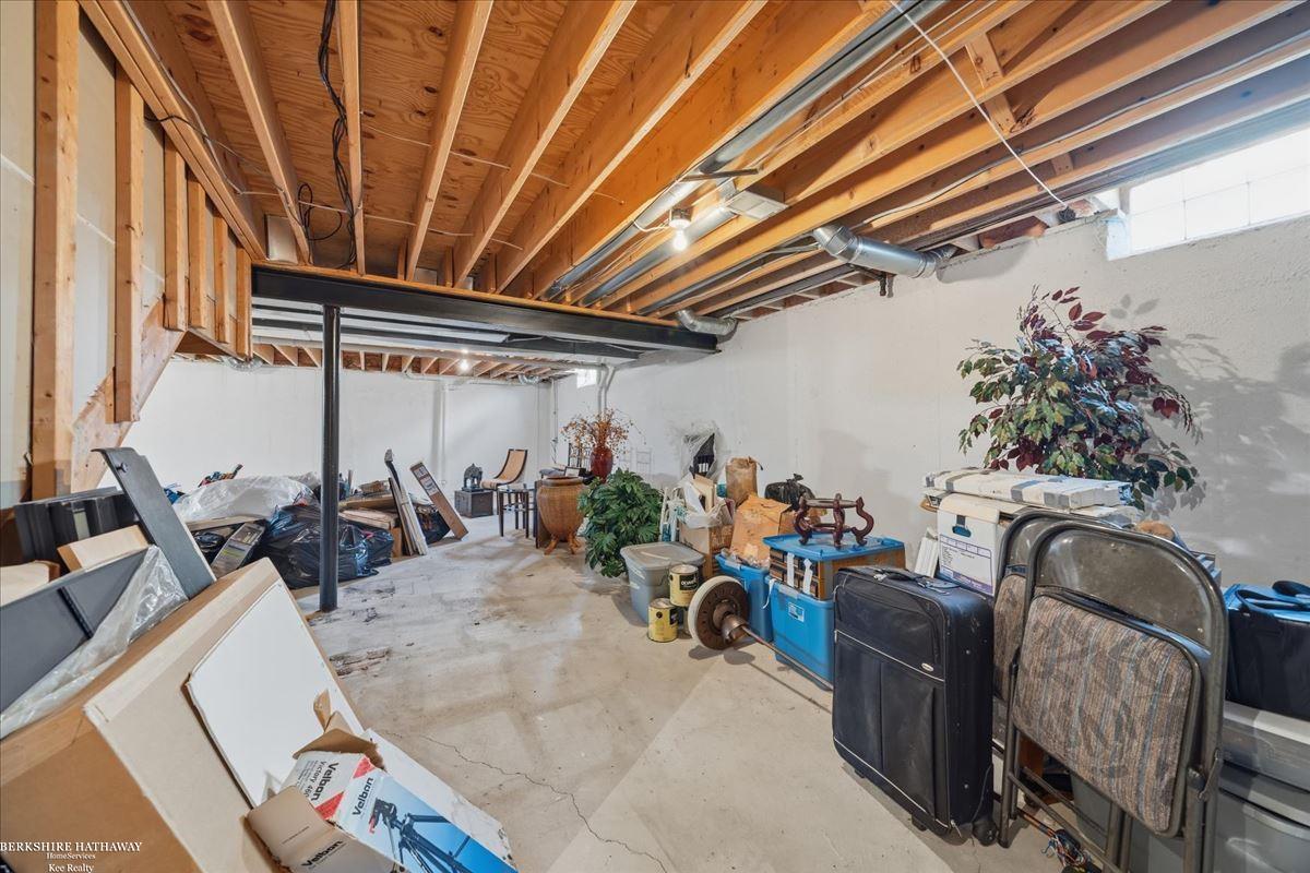16080 Harvest Spring Lane Property Photo 49