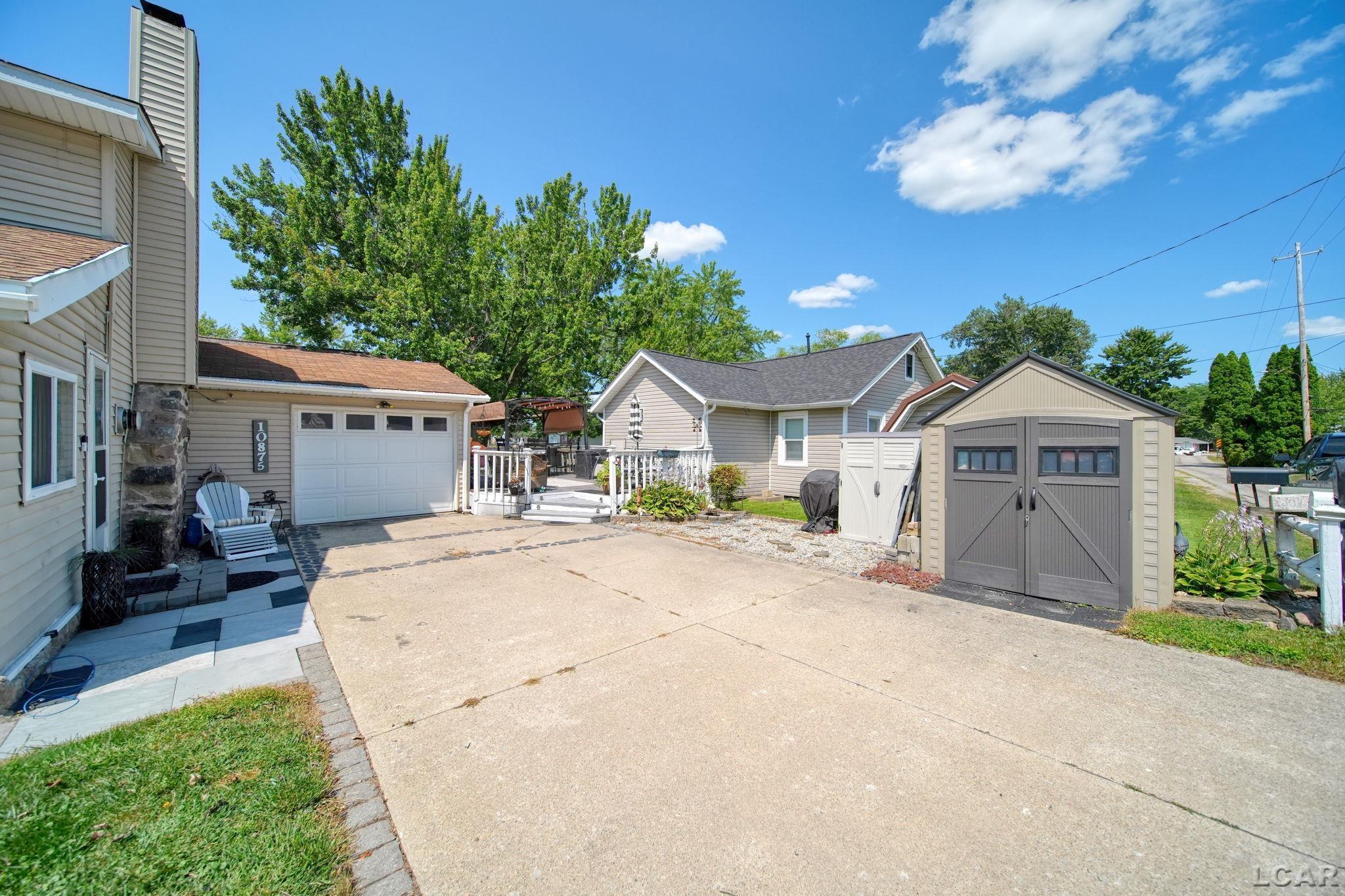 10875 W Ferndale Drive Property Photo 5