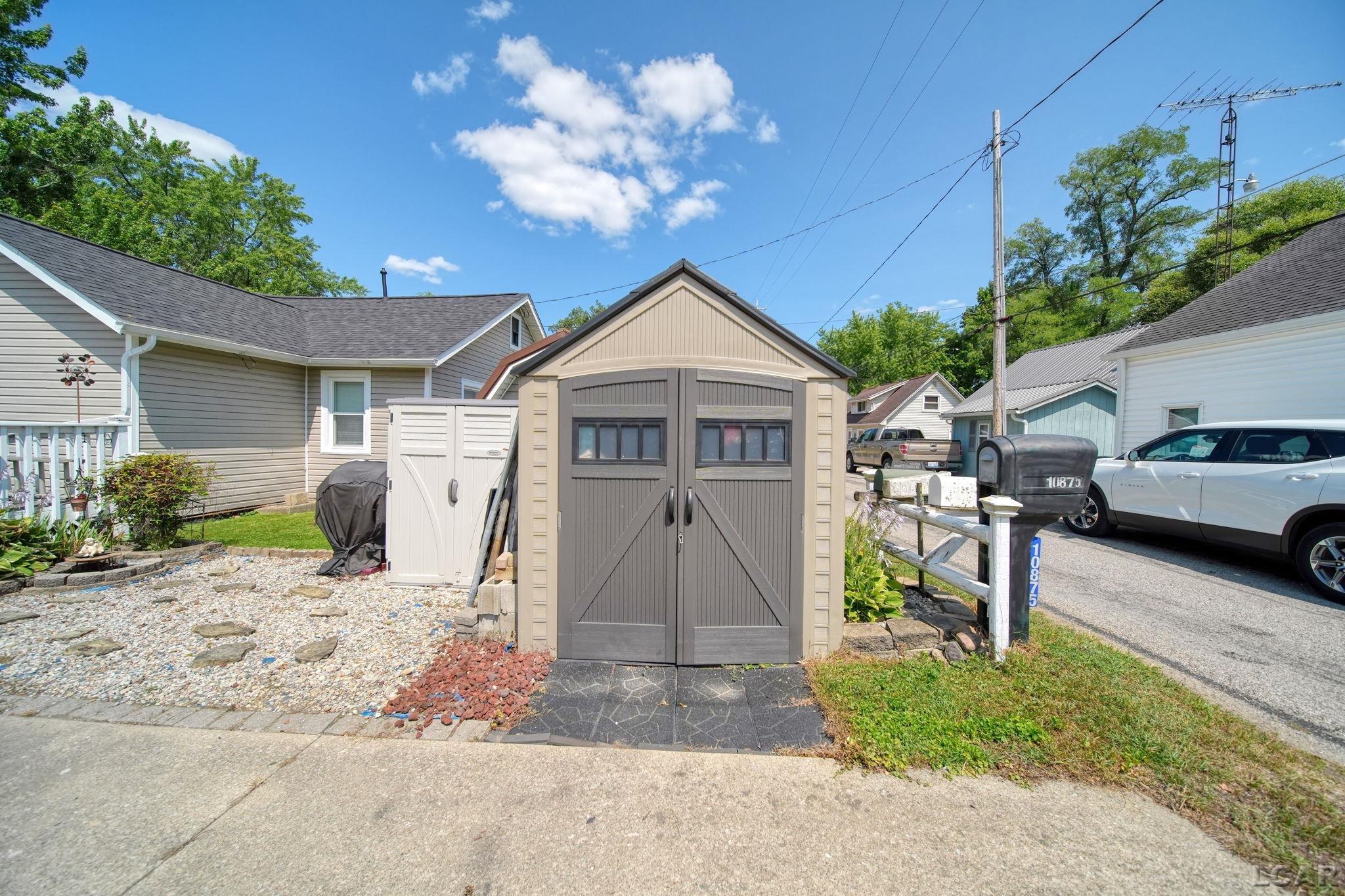 10875 W Ferndale Drive Property Photo 6