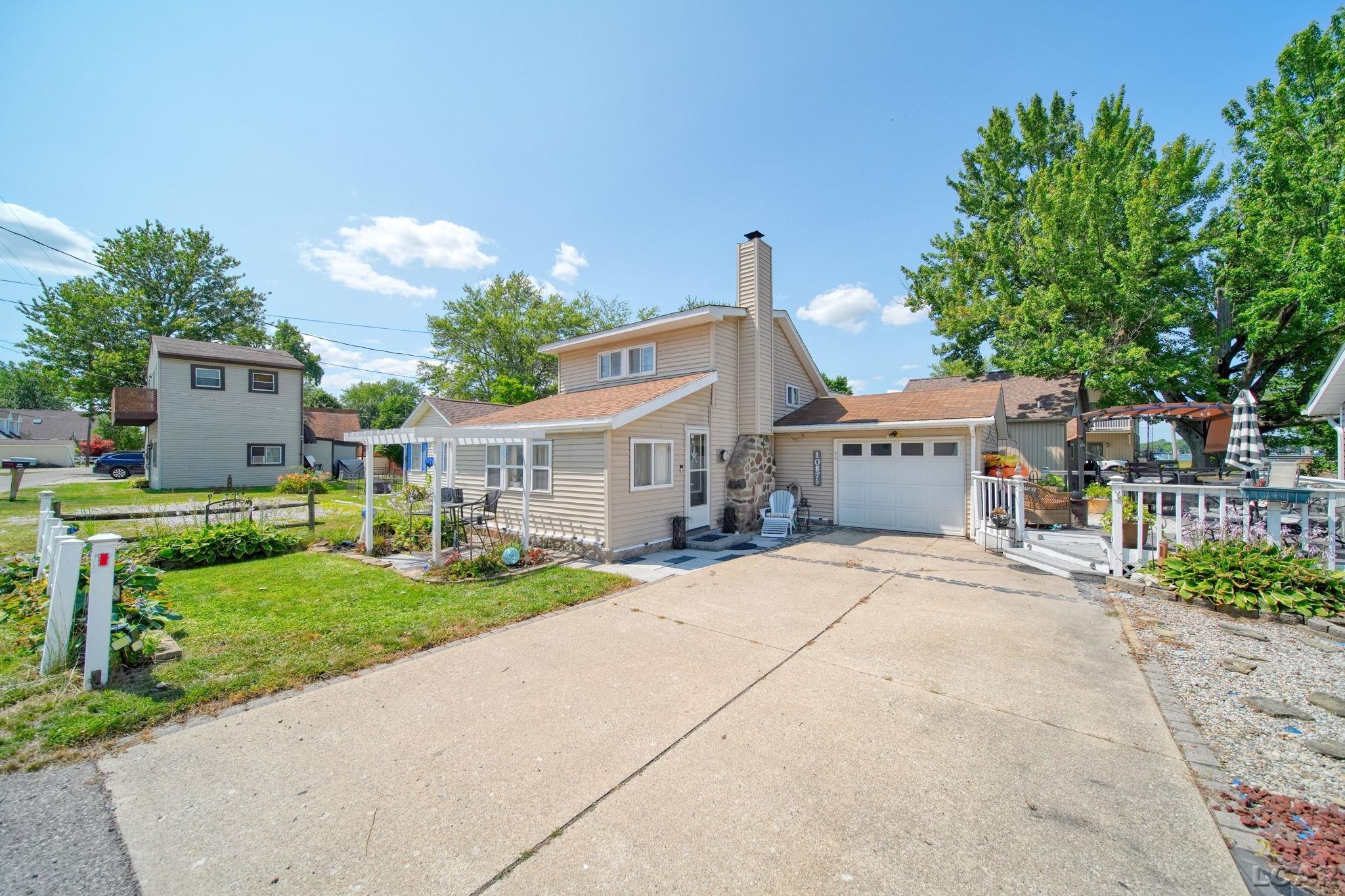 10875 W Ferndale Drive Property Photo 7