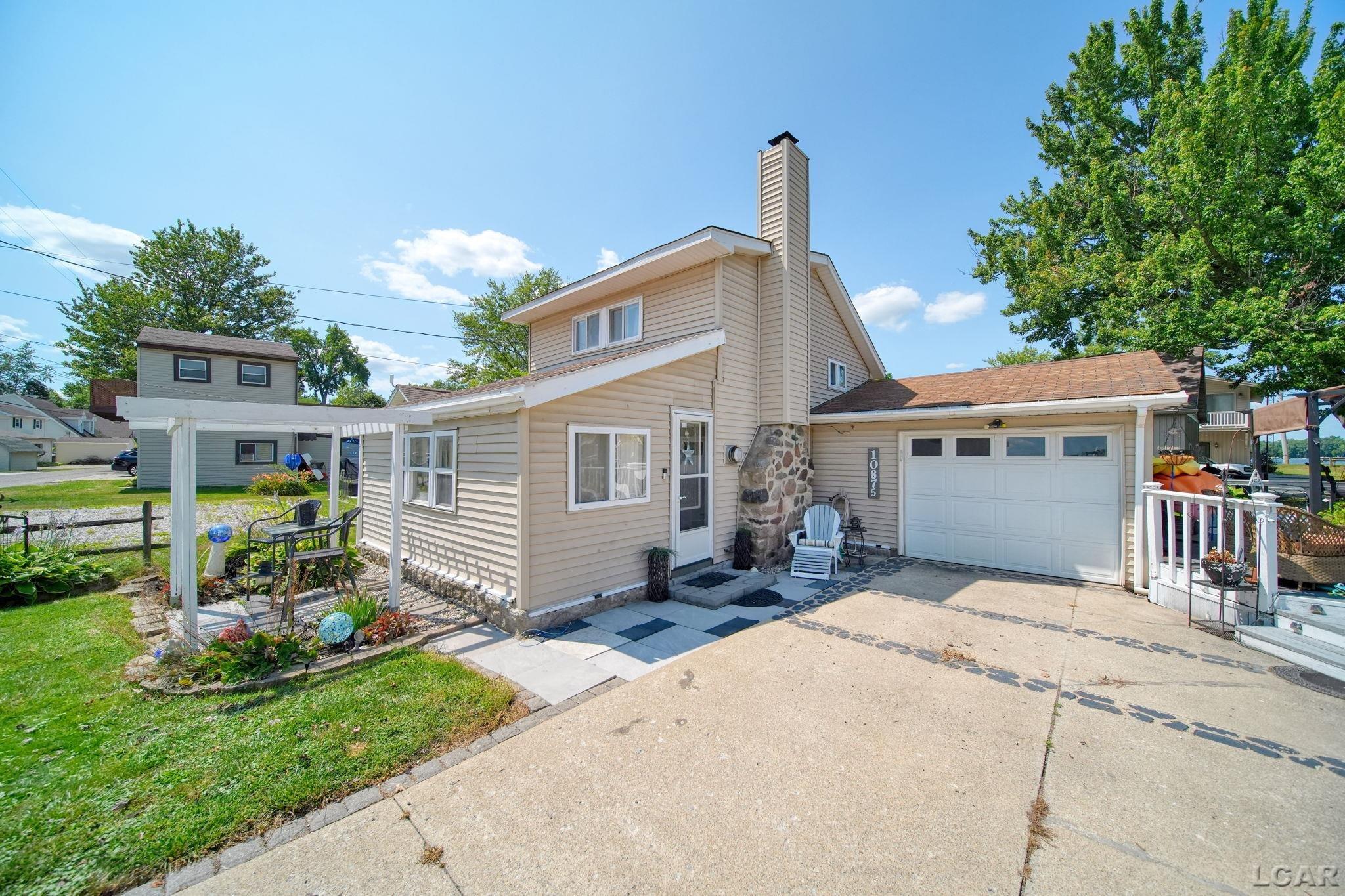 10875 W Ferndale Drive Property Photo 8
