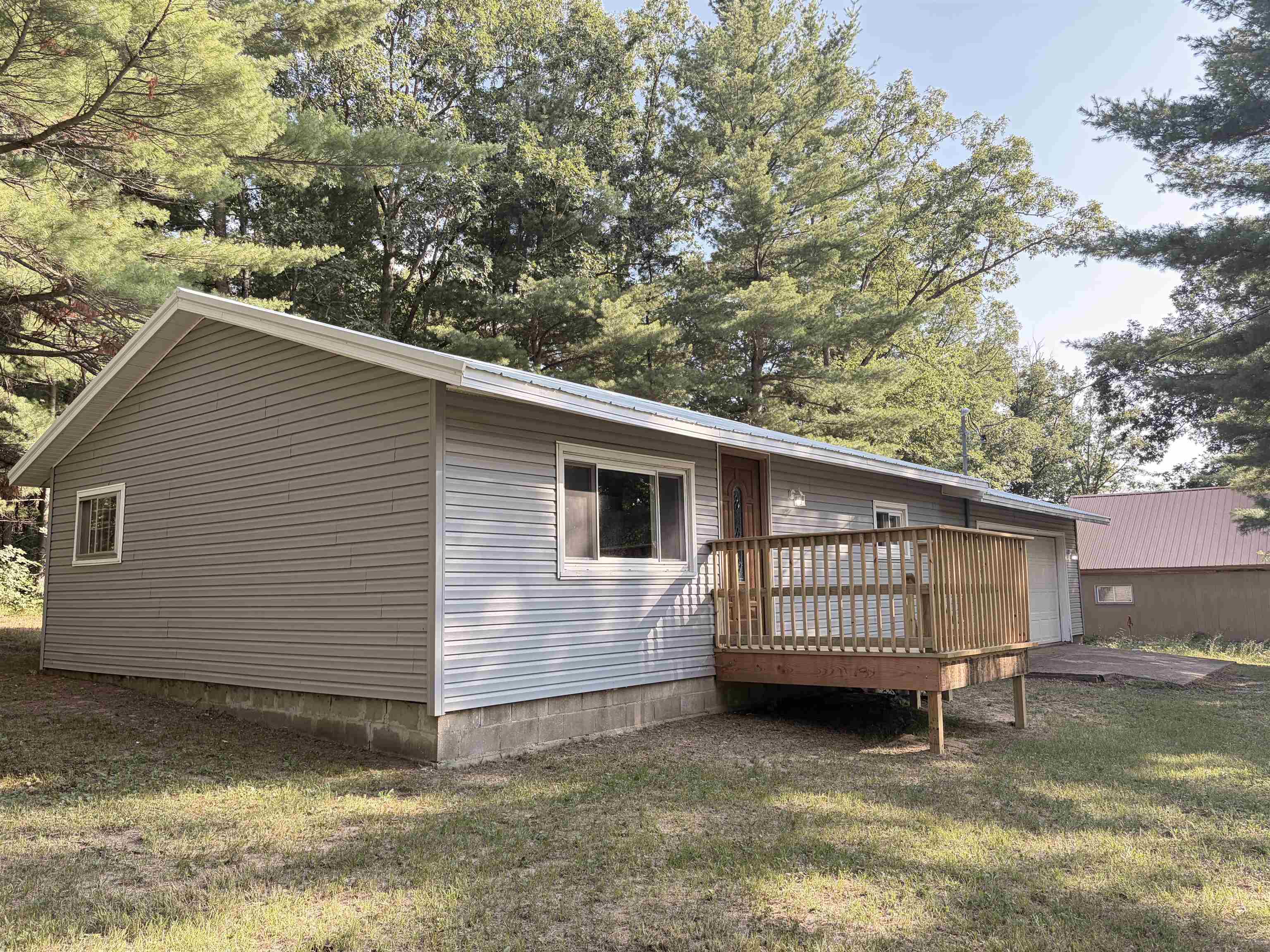 619 Beverly Drive Property Photo 2