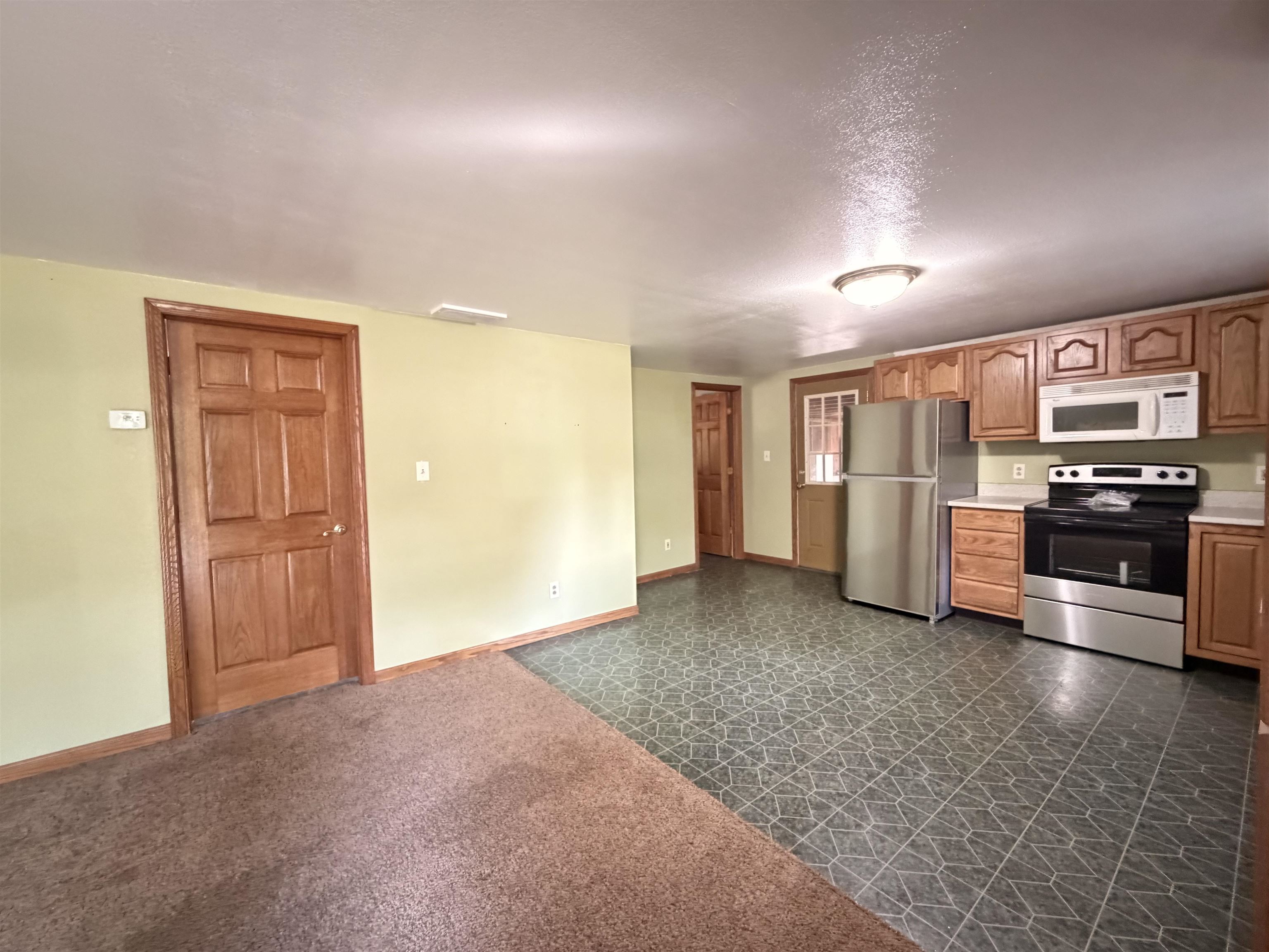 619 Beverly Drive Property Photo 4
