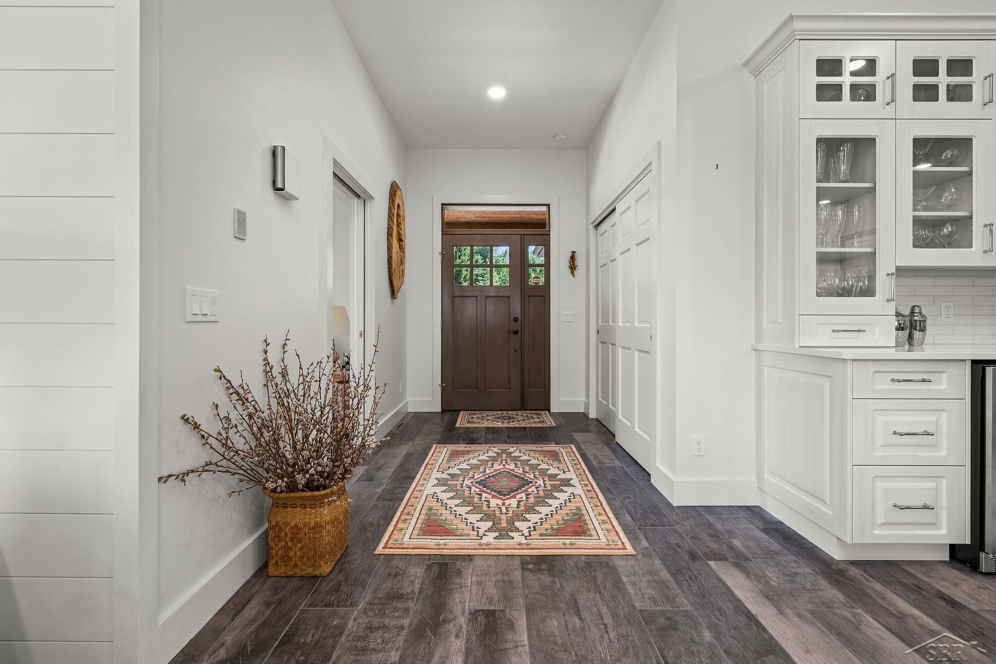6323 Ward Road Property Photo 23