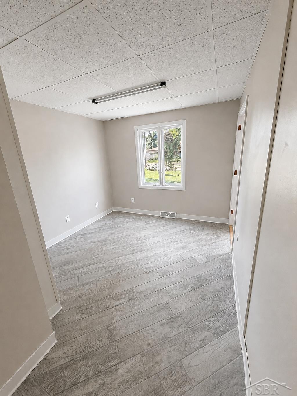 4058 State Street Property Photo 5