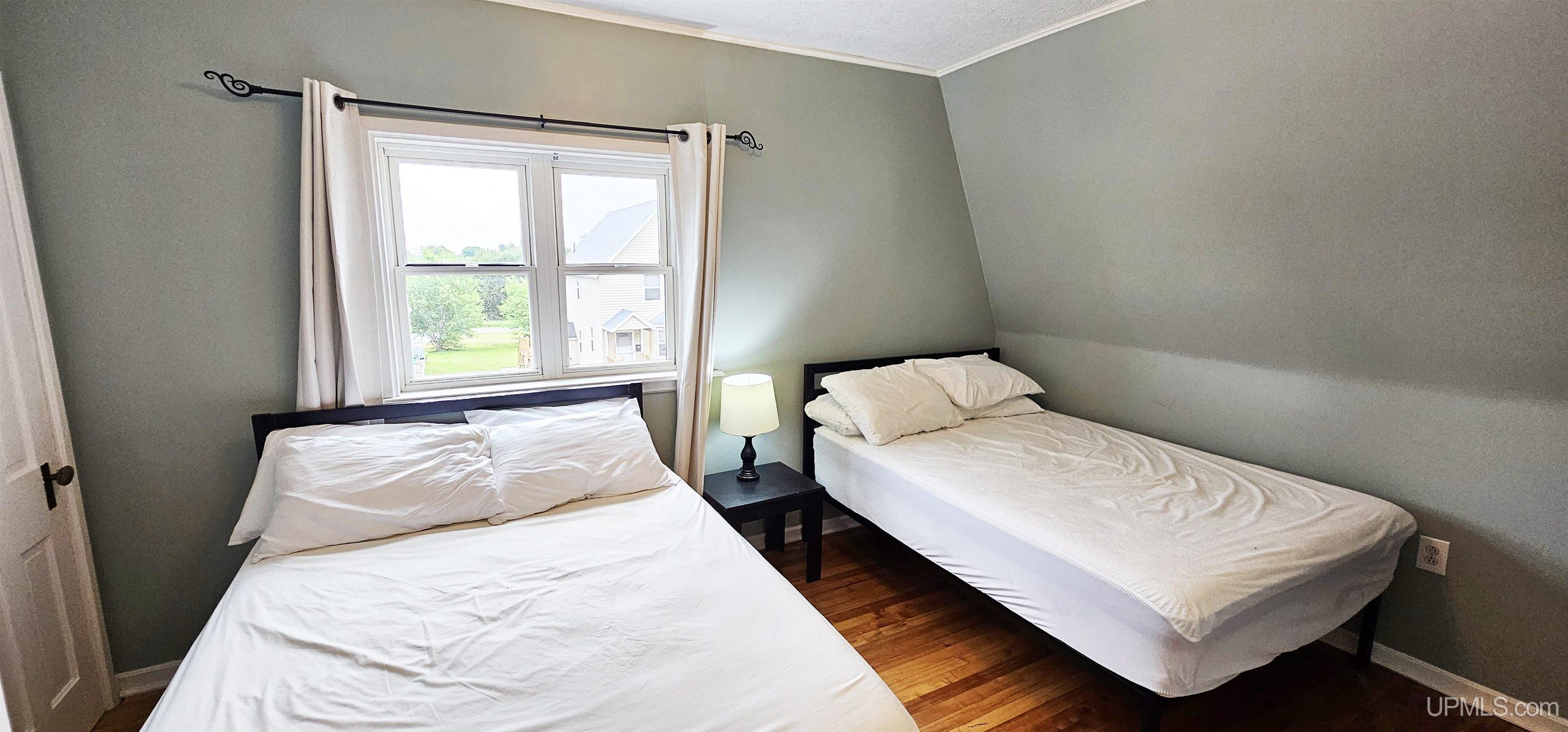 25614 Upper Street Property Photo 14