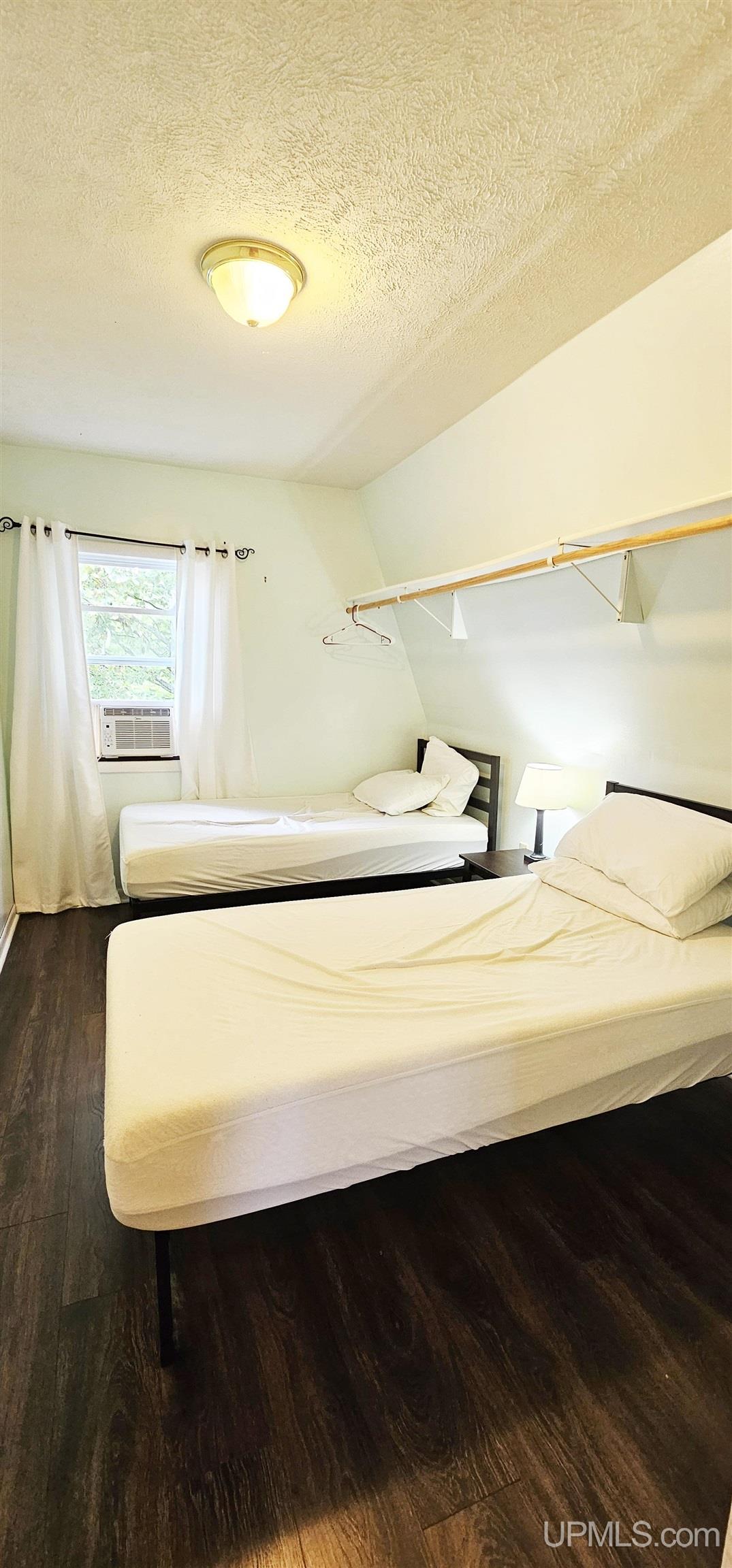 25614 Upper Street Property Photo 17