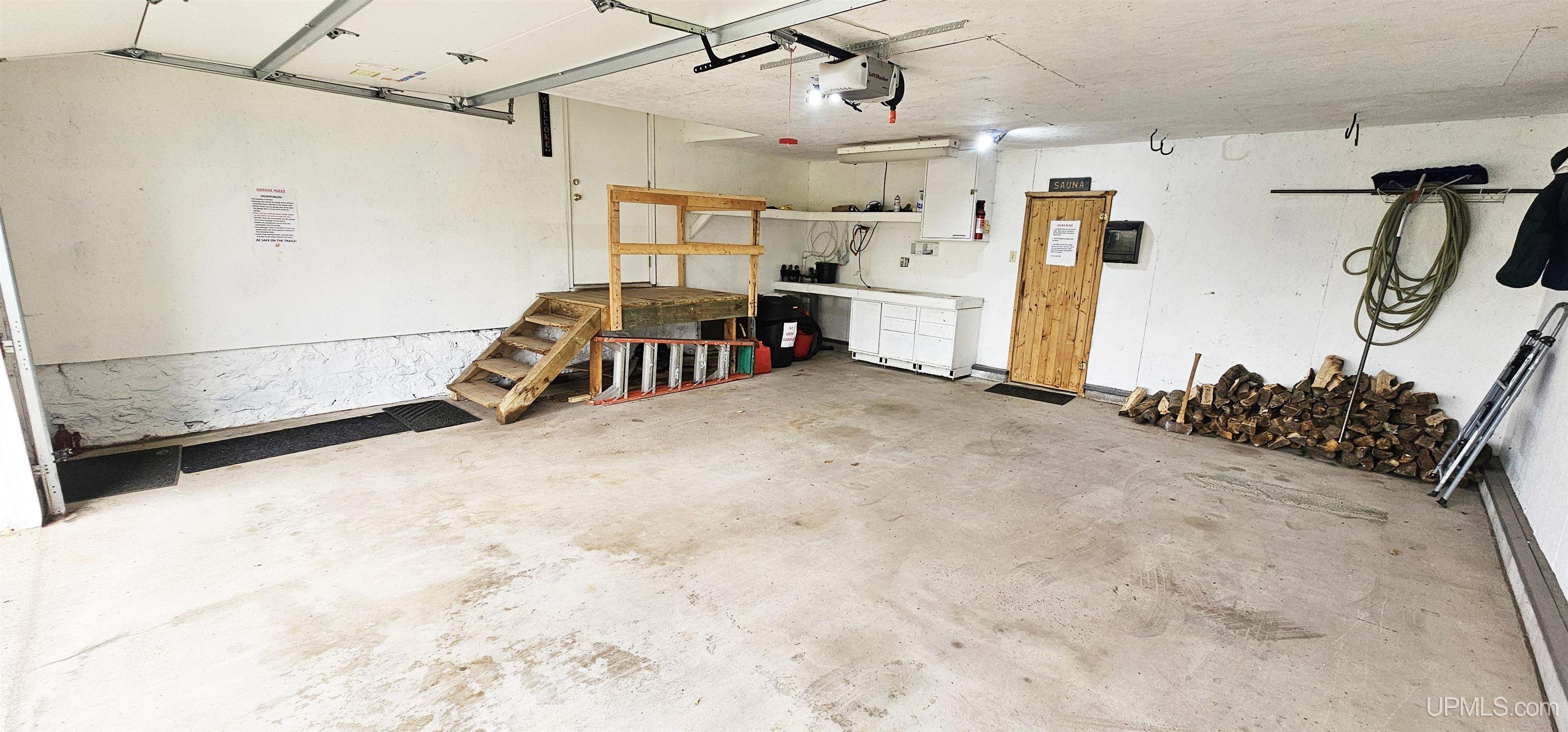 25614 Upper Street Property Photo 21