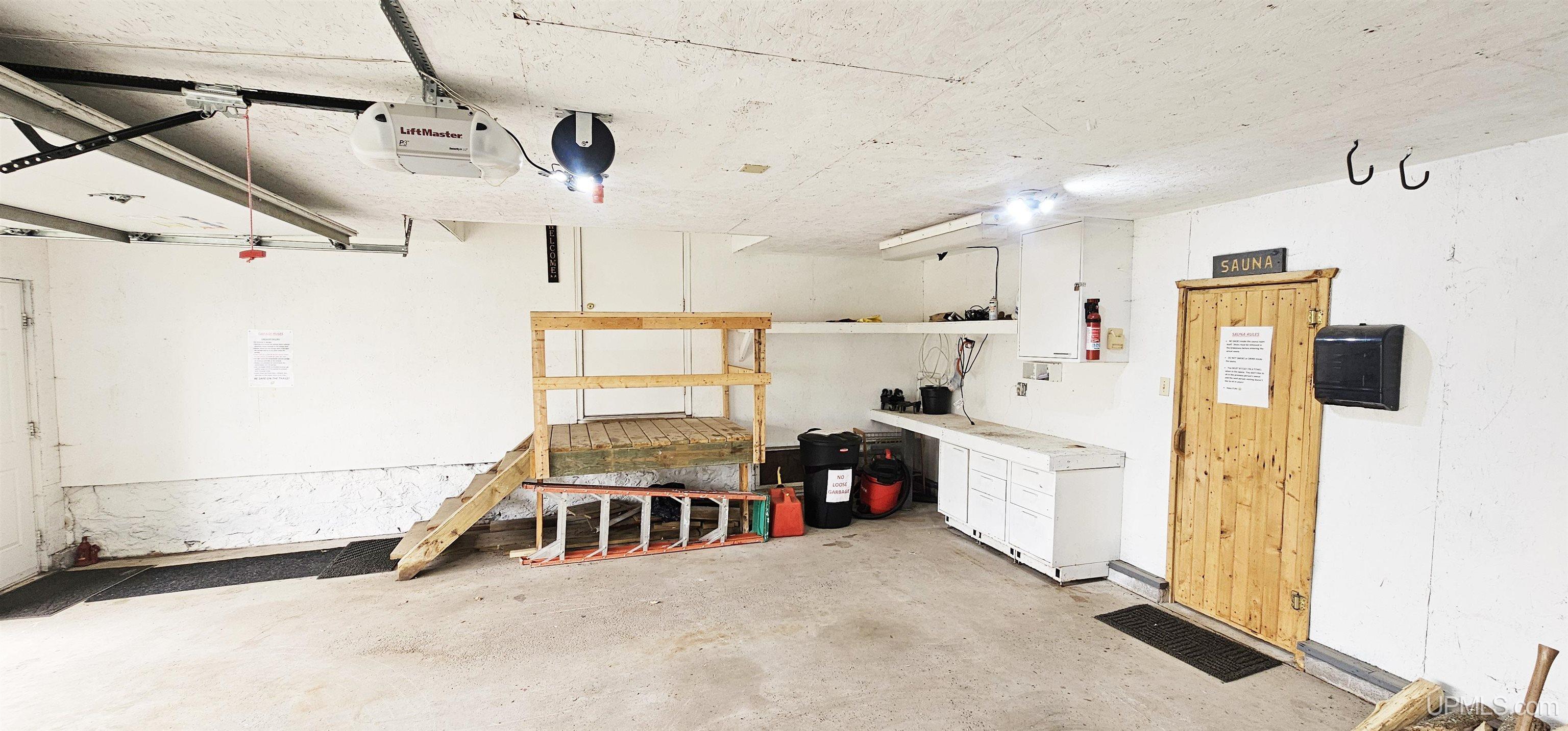 25614 Upper Street Property Photo 22