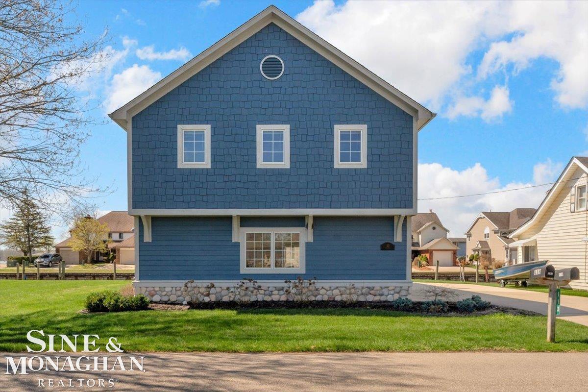 113 Roselawn Street Property Photo 1