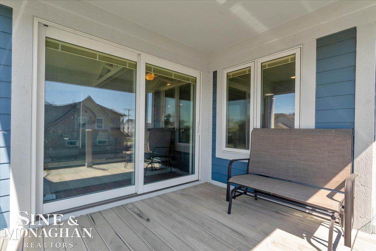 113 Roselawn Street Property Photo 9